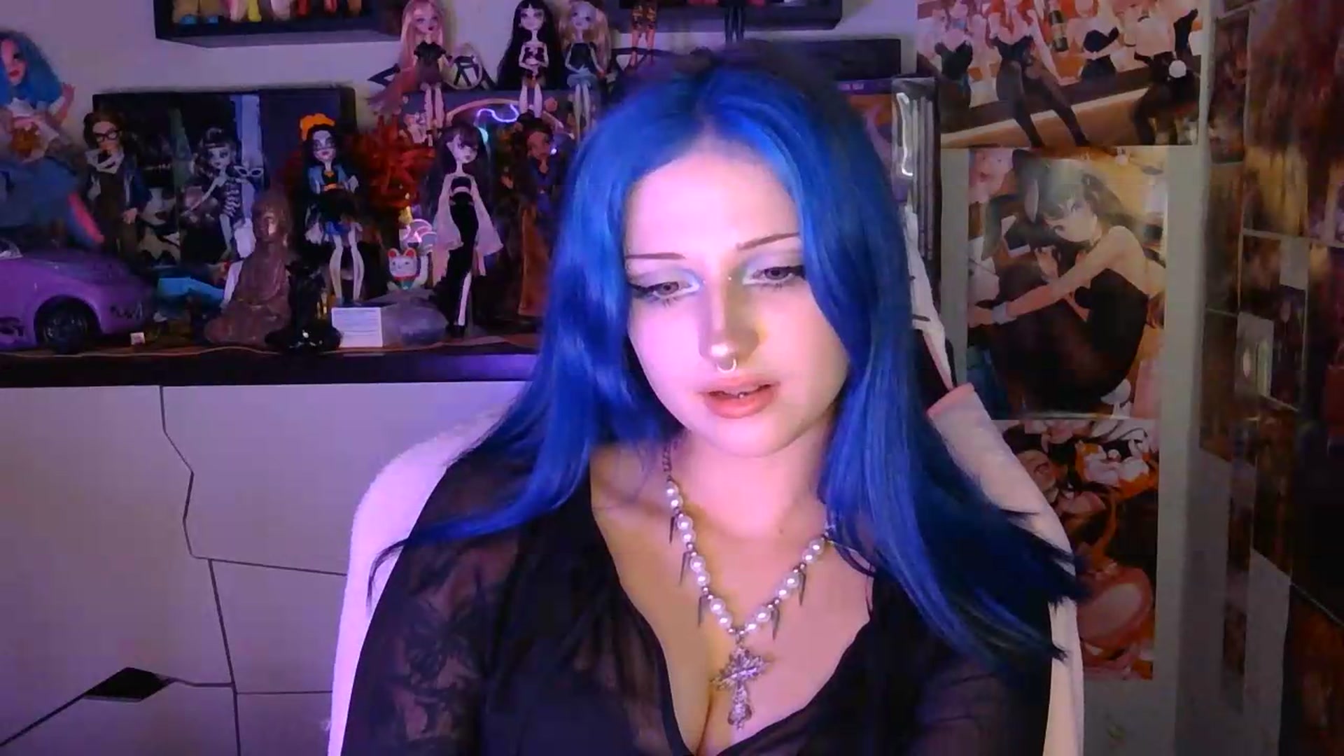 Gallery image thumbnail from VladaMoon's myfreecams stream on, 08/29/2026, 20:23 image 7 of 20