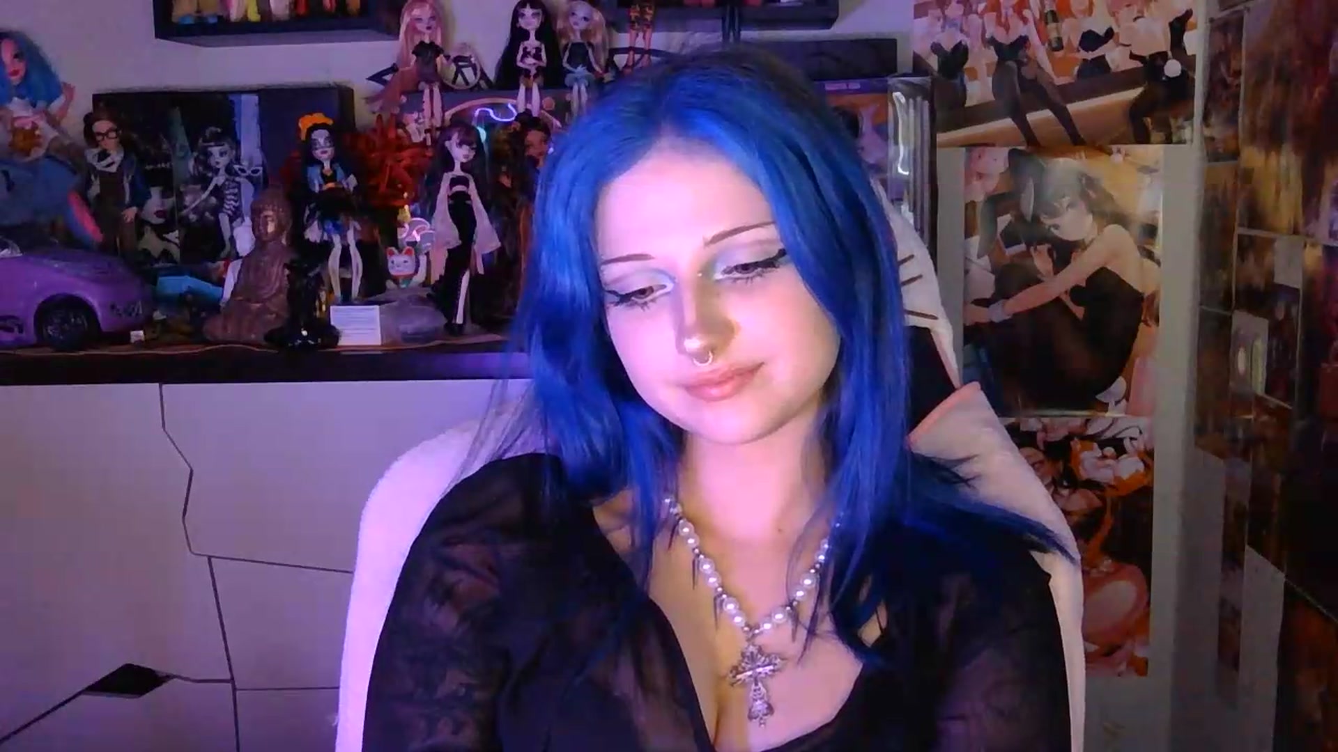 Gallery image thumbnail from VladaMoon's myfreecams stream on, 08/29/2026, 20:23 image 17 of 20