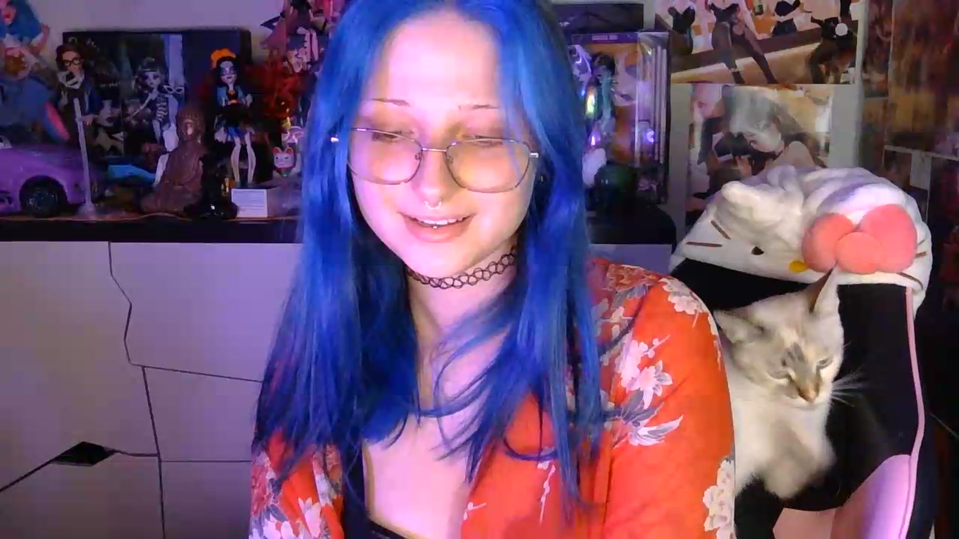 Gallery image thumbnail from VladaMoon's myfreecams stream on, 08/31/2026, 16:52 image 11 of 20