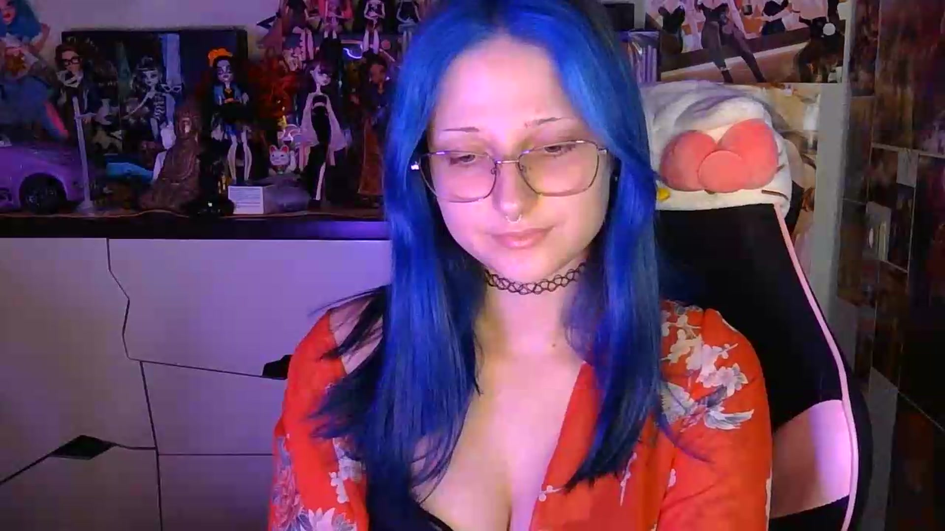 Gallery image thumbnail from VladaMoon's myfreecams stream on, 08/31/2026, 16:52 image 17 of 20