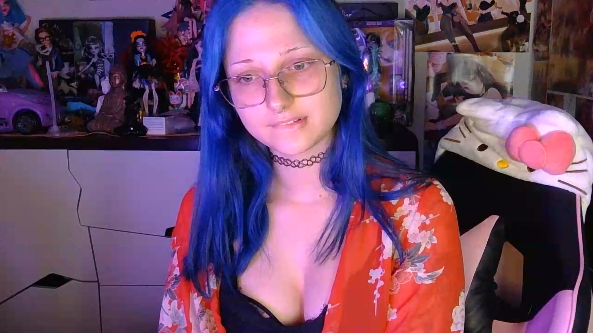 Gallery image thumbnail from VladaMoon's myfreecams stream on, 08/31/2026, 16:52 image 7 of 20