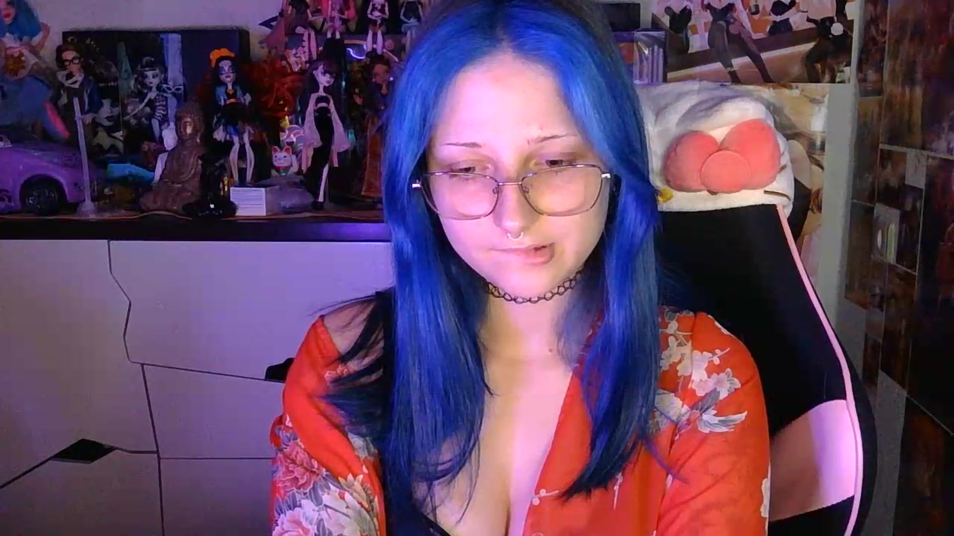 Gallery image thumbnail from VladaMoon's myfreecams stream on, 08/31/2026, 16:52 image 18 of 20
