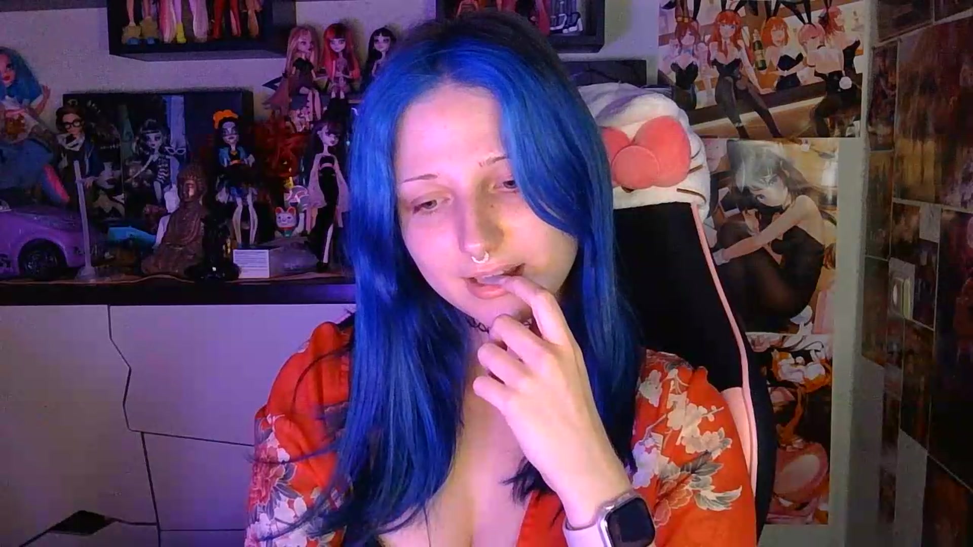 Gallery image thumbnail from VladaMoon's myfreecams stream on, 08/31/2026, 17:44 image 4 of 20
