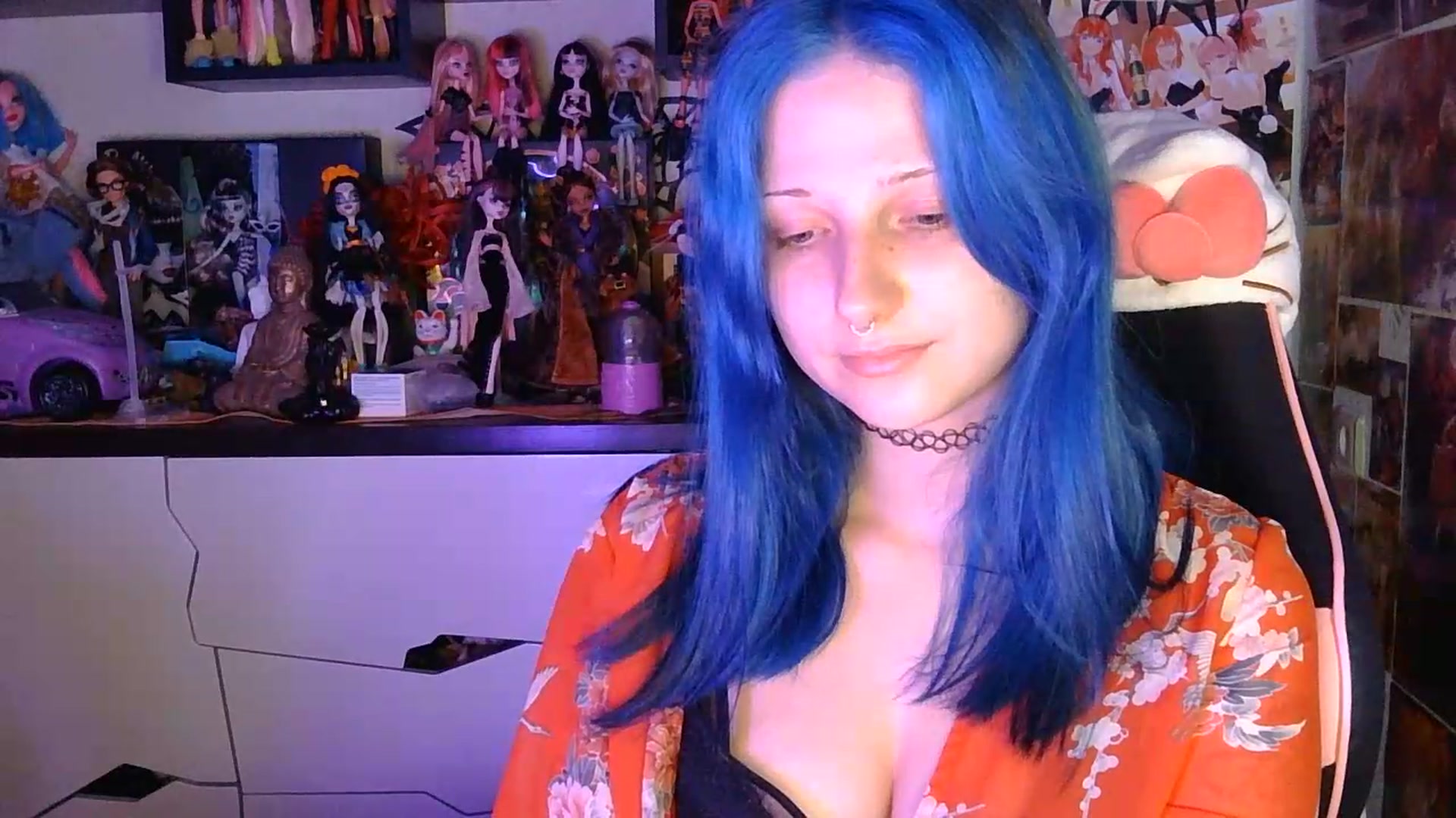 Gallery image thumbnail from VladaMoon's myfreecams stream on, 08/31/2026, 17:44 image 18 of 20