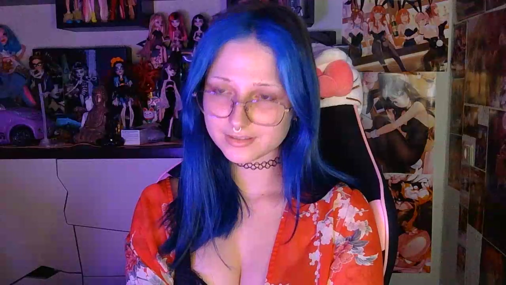 Gallery image thumbnail from VladaMoon's myfreecams stream on, 08/31/2026, 17:44 image 3 of 20