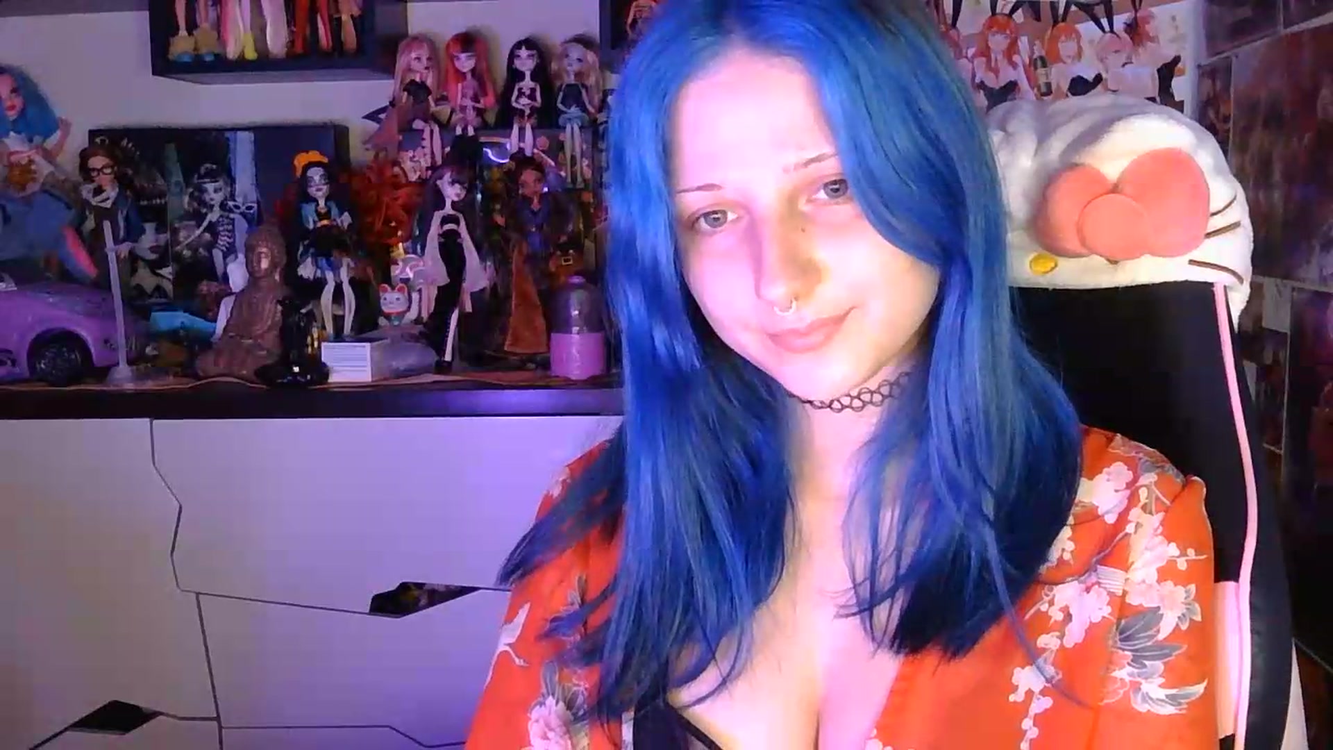 Gallery image thumbnail from VladaMoon's myfreecams stream on, 08/31/2026, 17:44 image 13 of 20