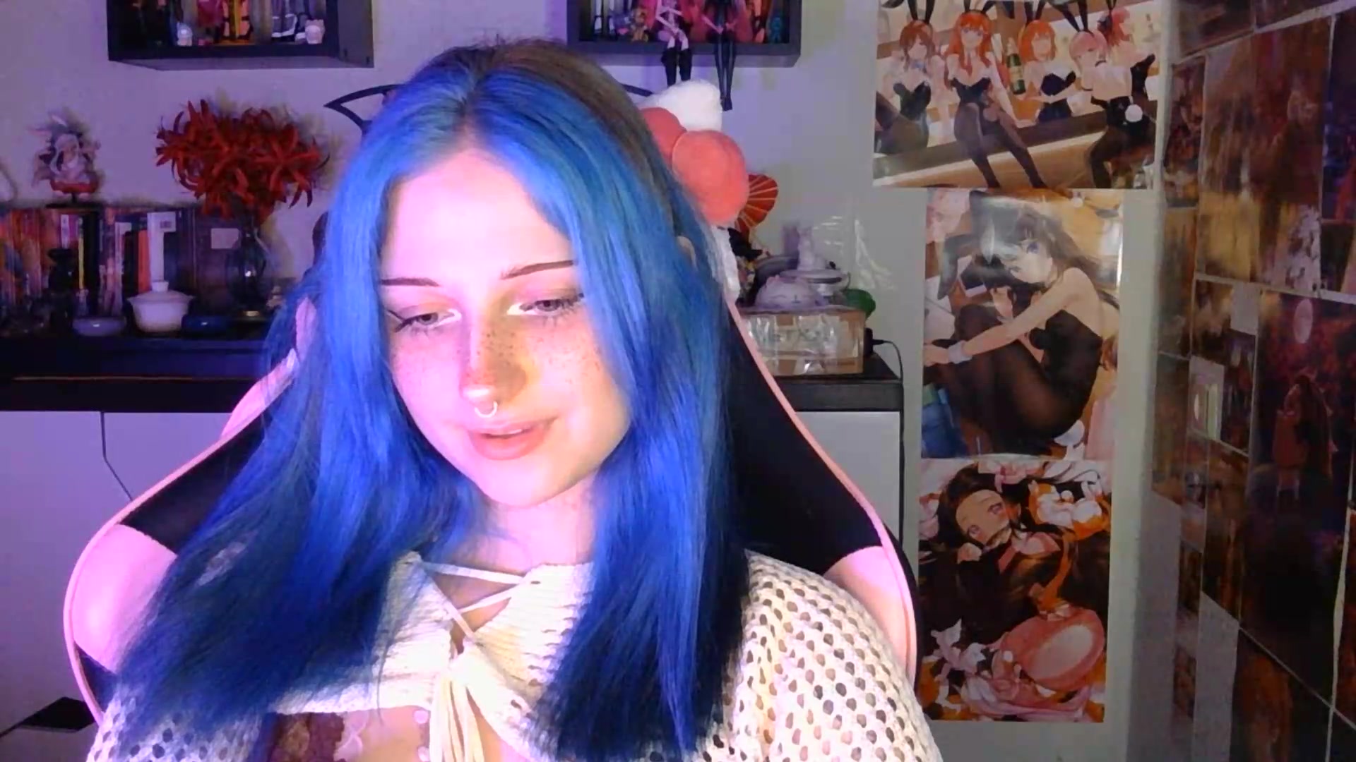 Gallery image thumbnail from VladaMoon's myfreecams stream on, 09/08/2026, 17:57 image 11 of 20