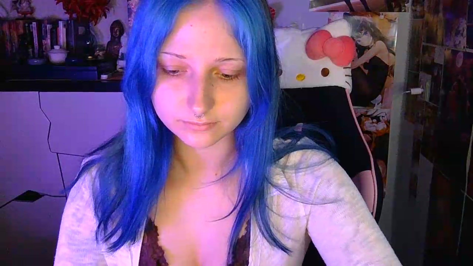 Gallery image thumbnail from VladaMoon's myfreecams stream on, 09/10/2026, 19:54 image 16 of 20