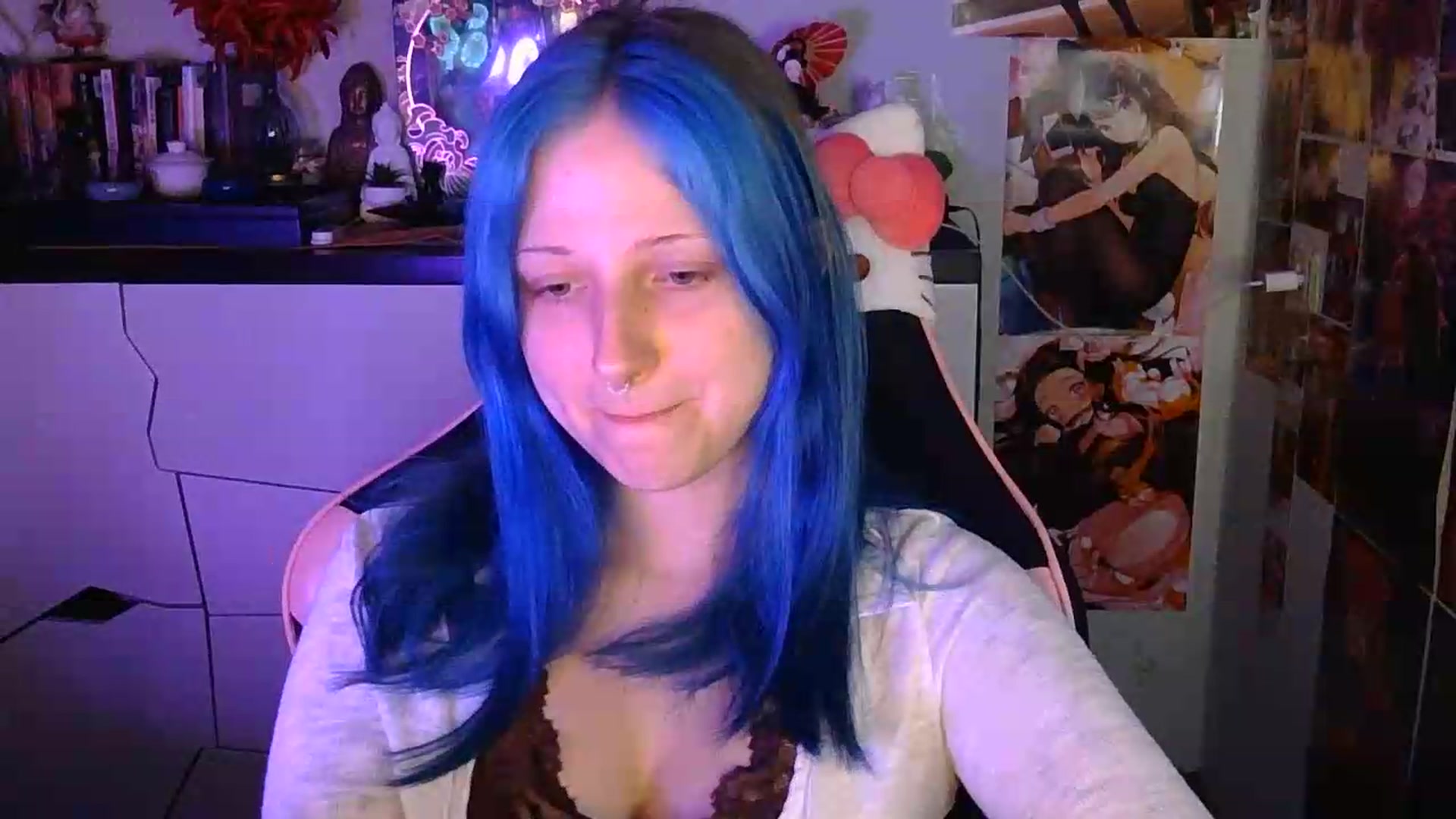 Gallery image thumbnail from VladaMoon's myfreecams stream on, 09/10/2026, 19:54 image 6 of 20