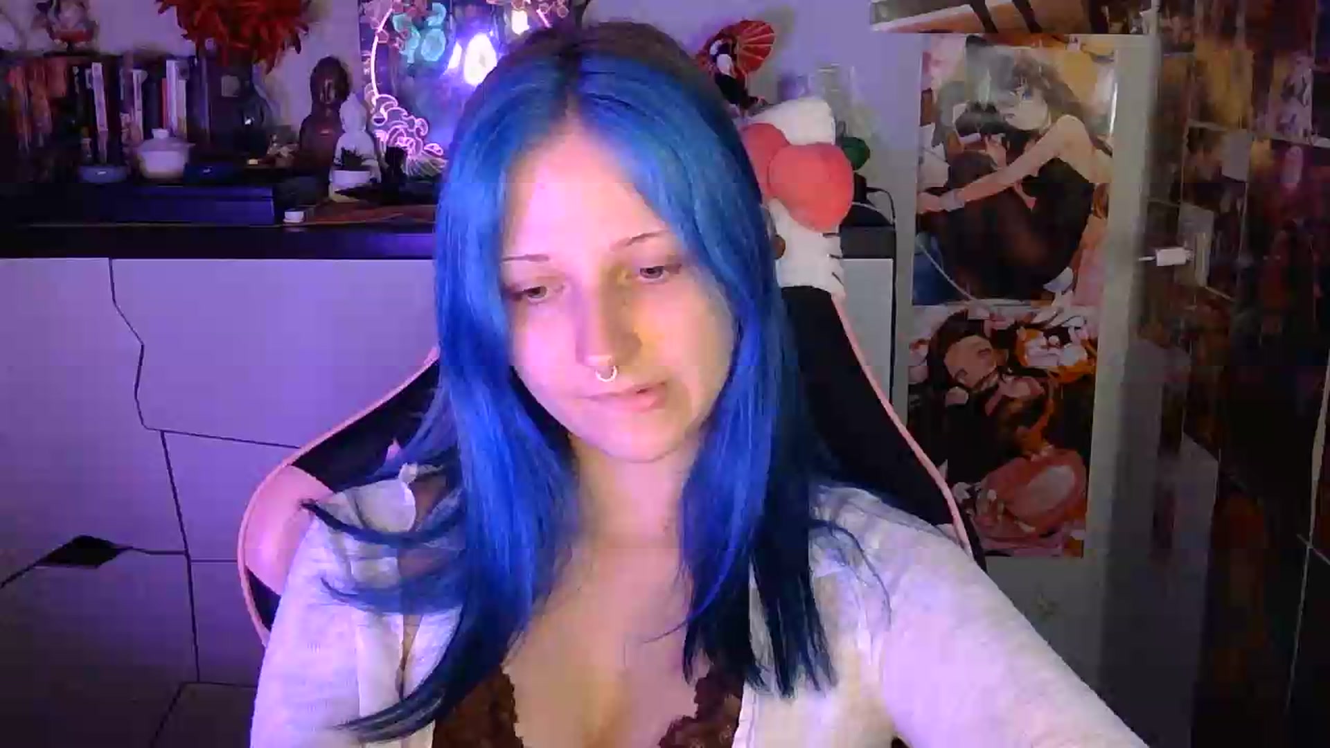 Gallery image thumbnail from VladaMoon's myfreecams stream on, 09/10/2026, 19:54 image 3 of 20