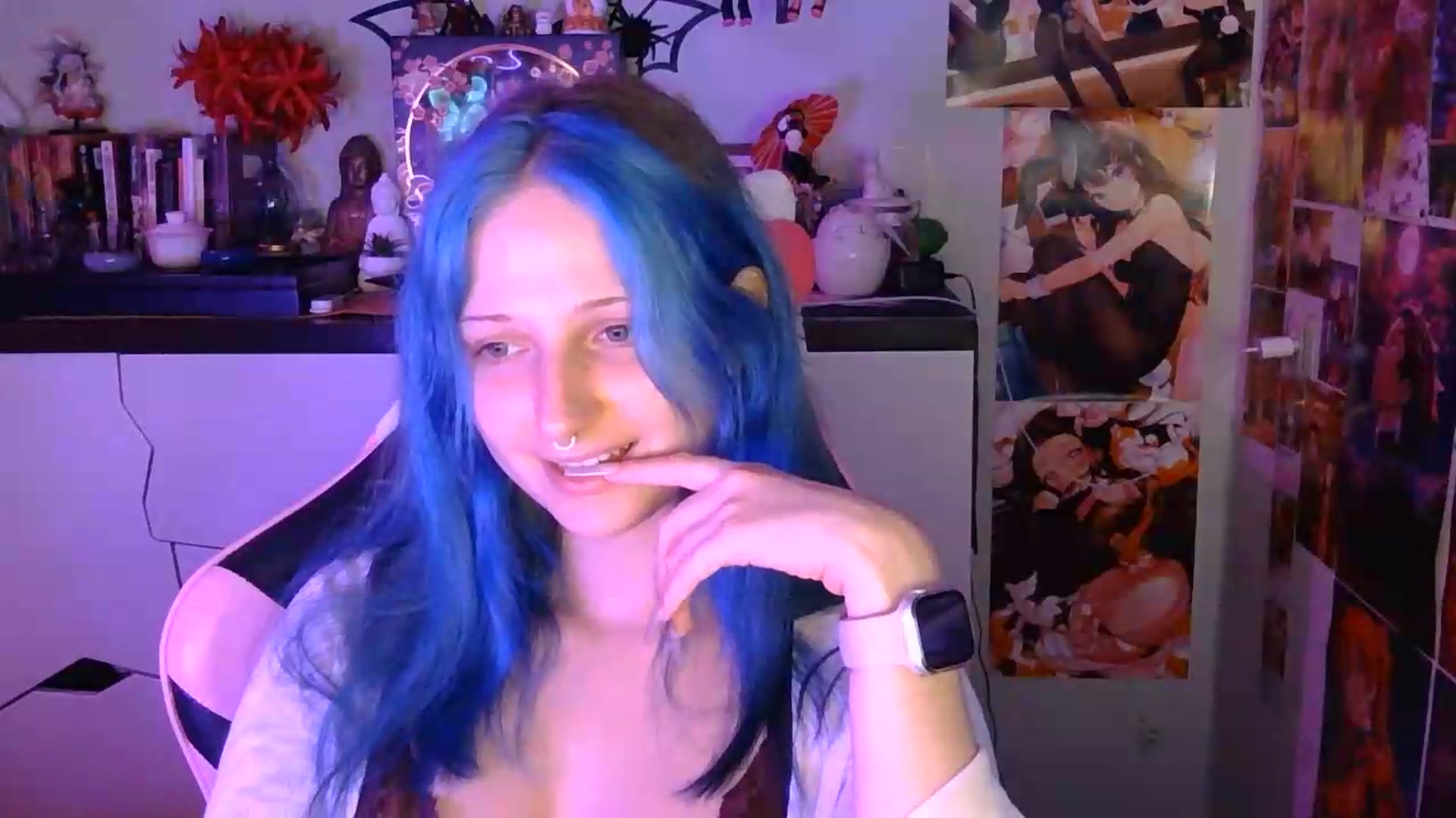 Gallery image thumbnail from VladaMoon's myfreecams stream on, 09/11/2026, 18:52 image 15 of 20