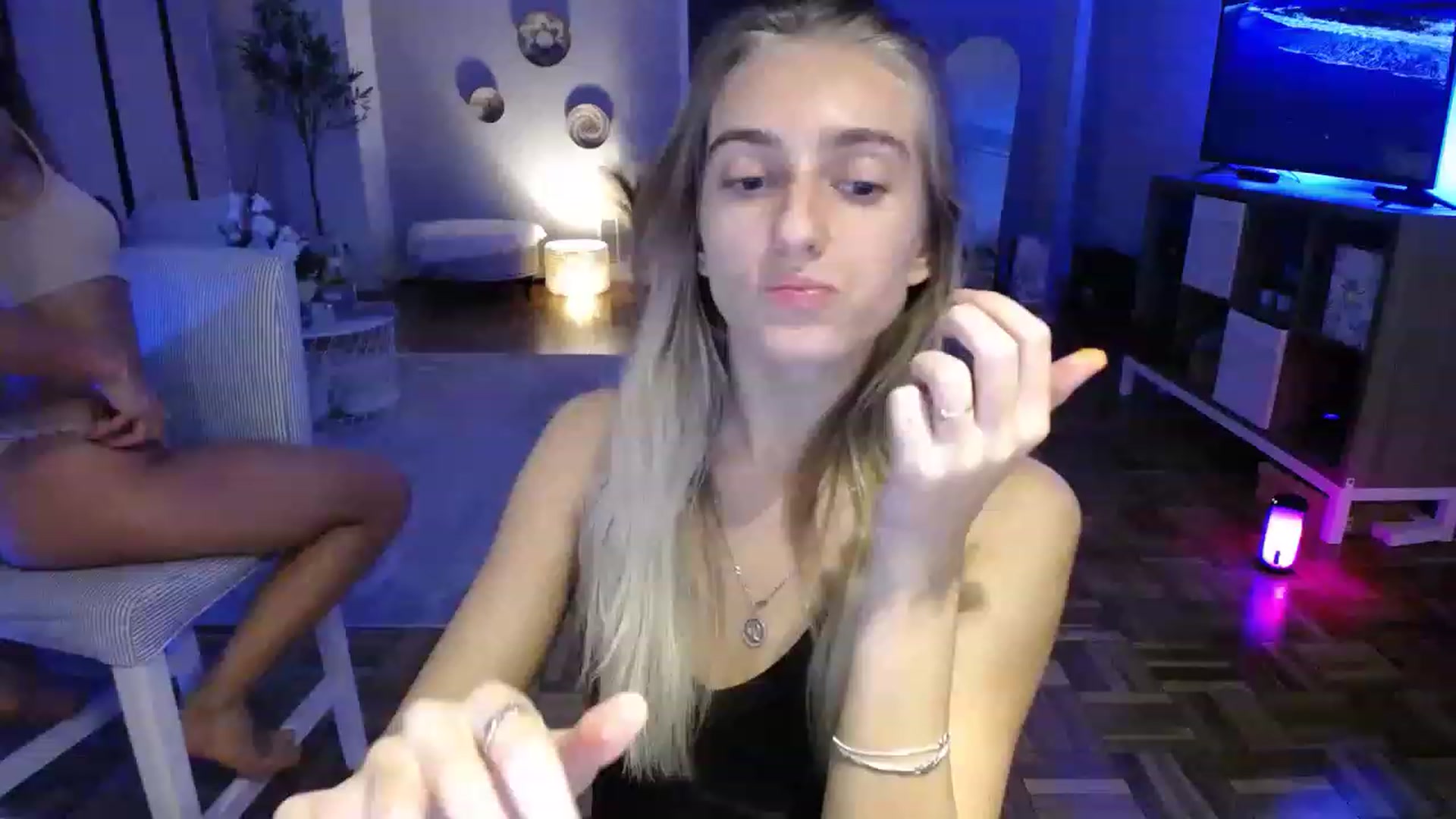 Gallery image thumbnail from Vodka_Queen's myfreecams stream on, 01/12/2023, 07:06 image 1 of 20