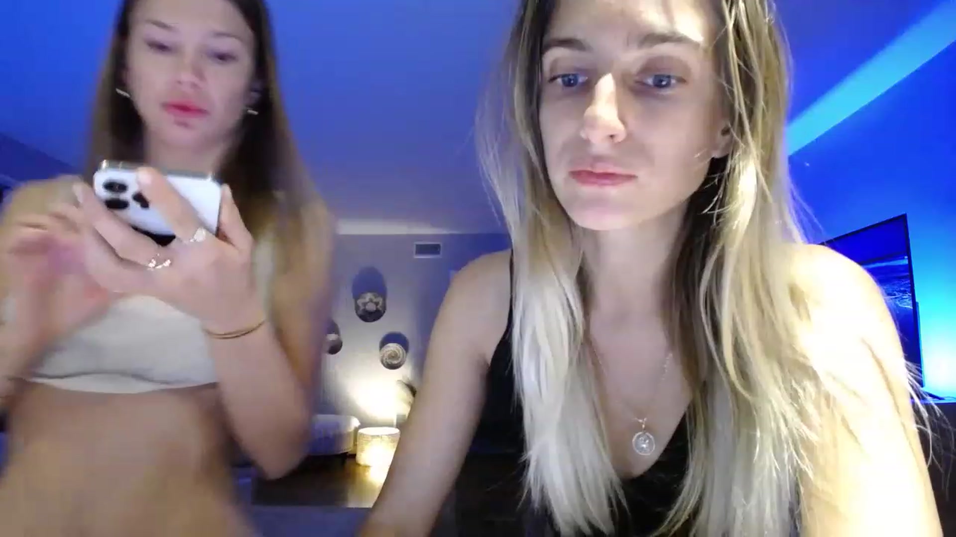 Gallery image thumbnail from Vodka_Queen's myfreecams stream on, 01/12/2023, 07:06 image 10 of 20