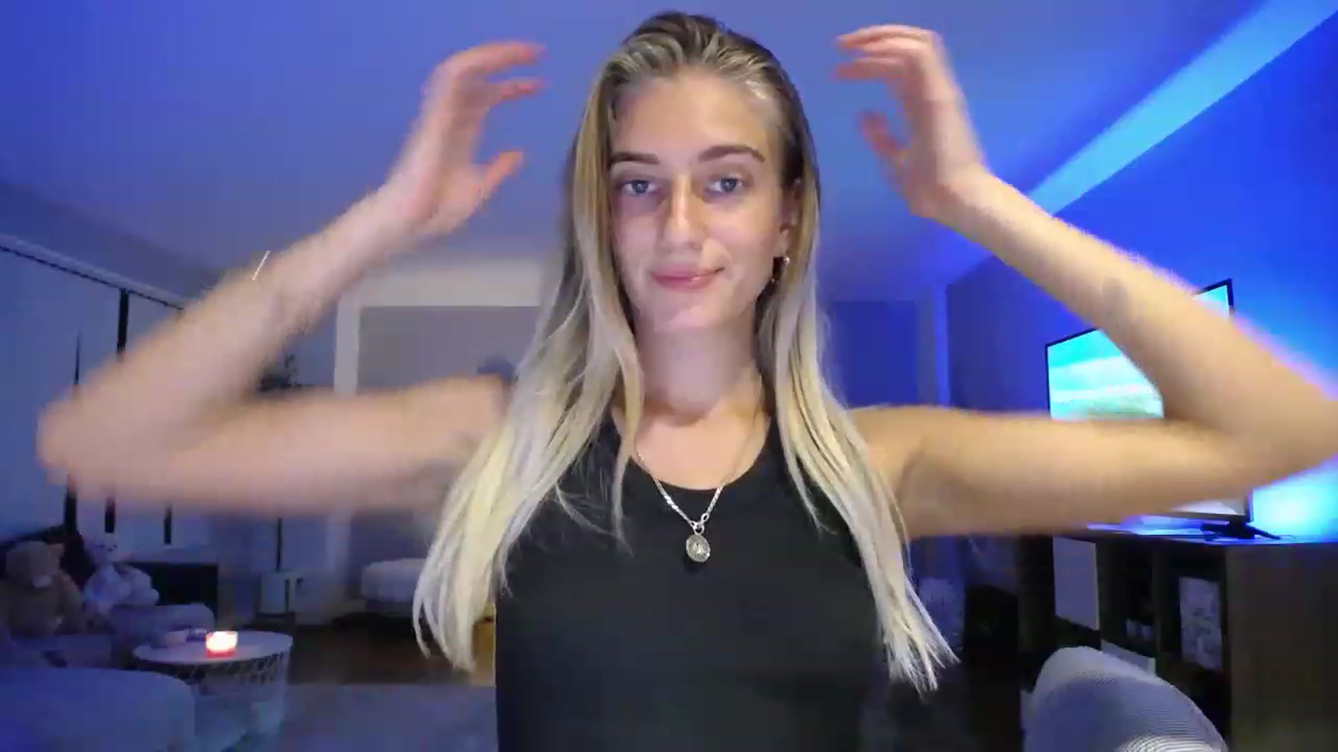 Gallery image thumbnail from Vodka_Queen's myfreecams stream on, 02/11/2023, 08:17 image 11 of 20
