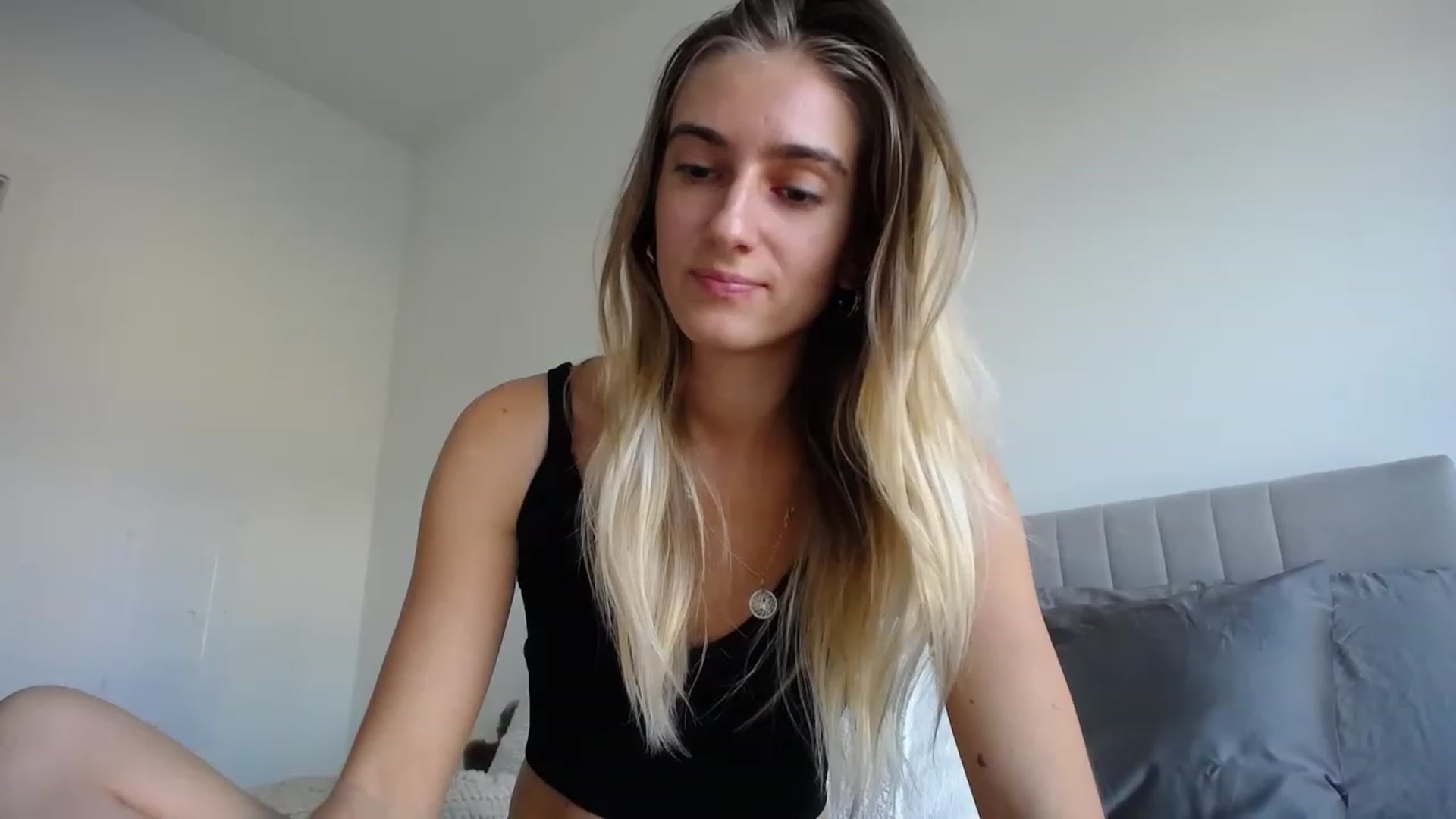Gallery image thumbnail from Vodka_Queen's myfreecams stream on, 03/02/2023, 01:56 image 13 of 20