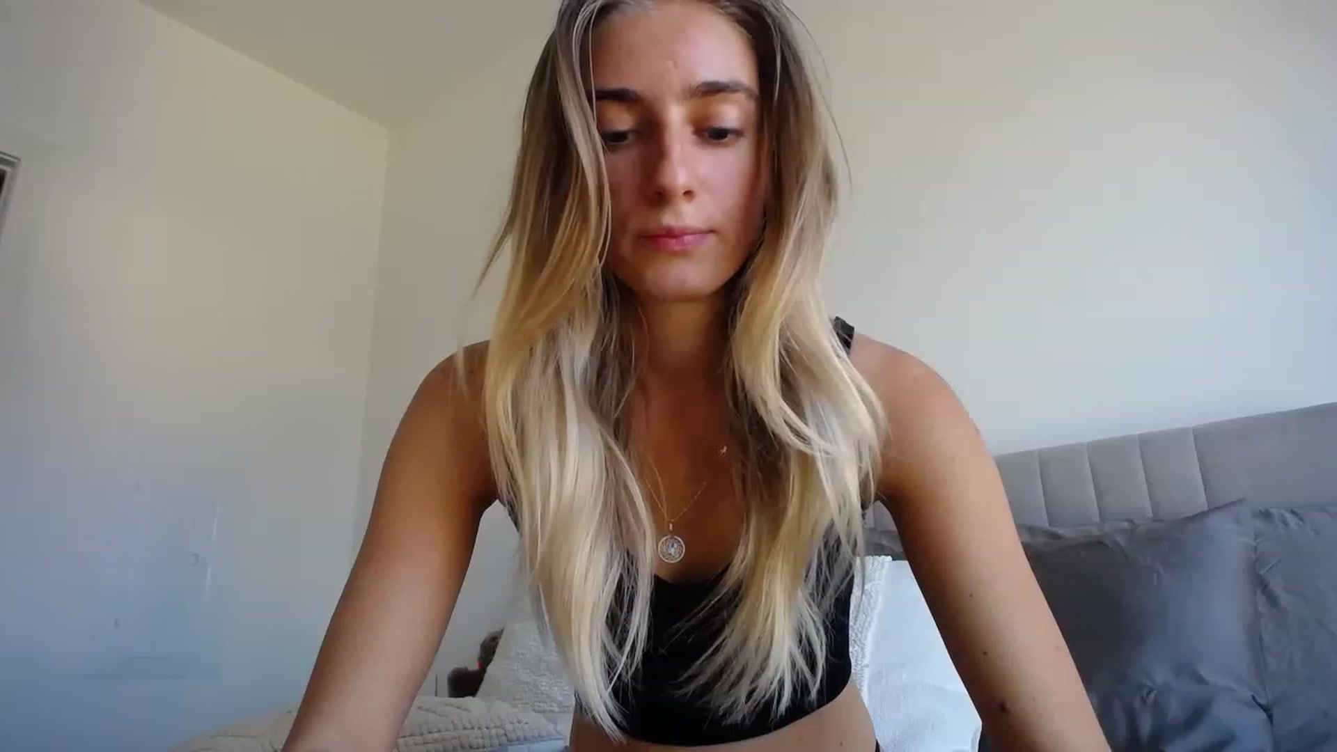 Gallery image thumbnail from Vodka_Queen's myfreecams stream on, 03/02/2023, 01:56 image 10 of 20