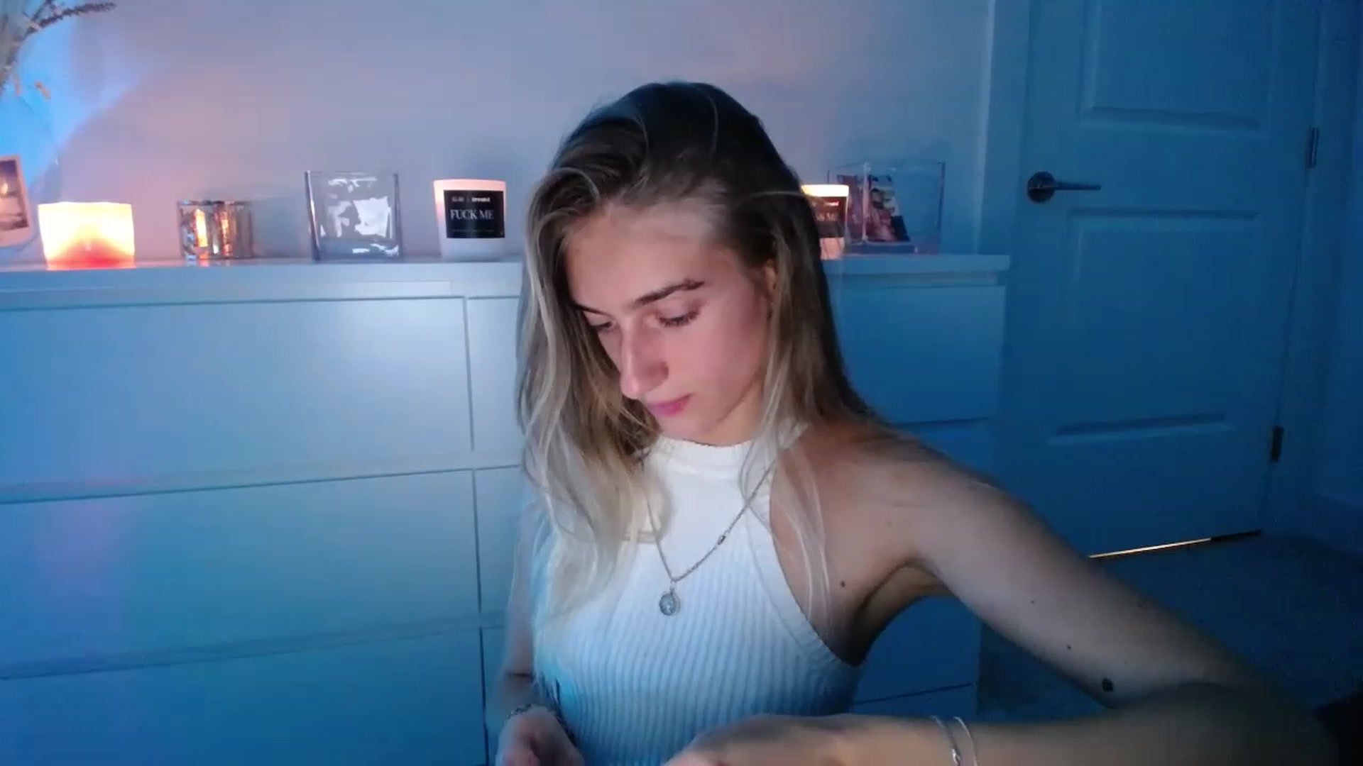 Gallery image thumbnail from Vodka_Queen's myfreecams stream on, 03/06/2023, 05:40 image 19 of 20