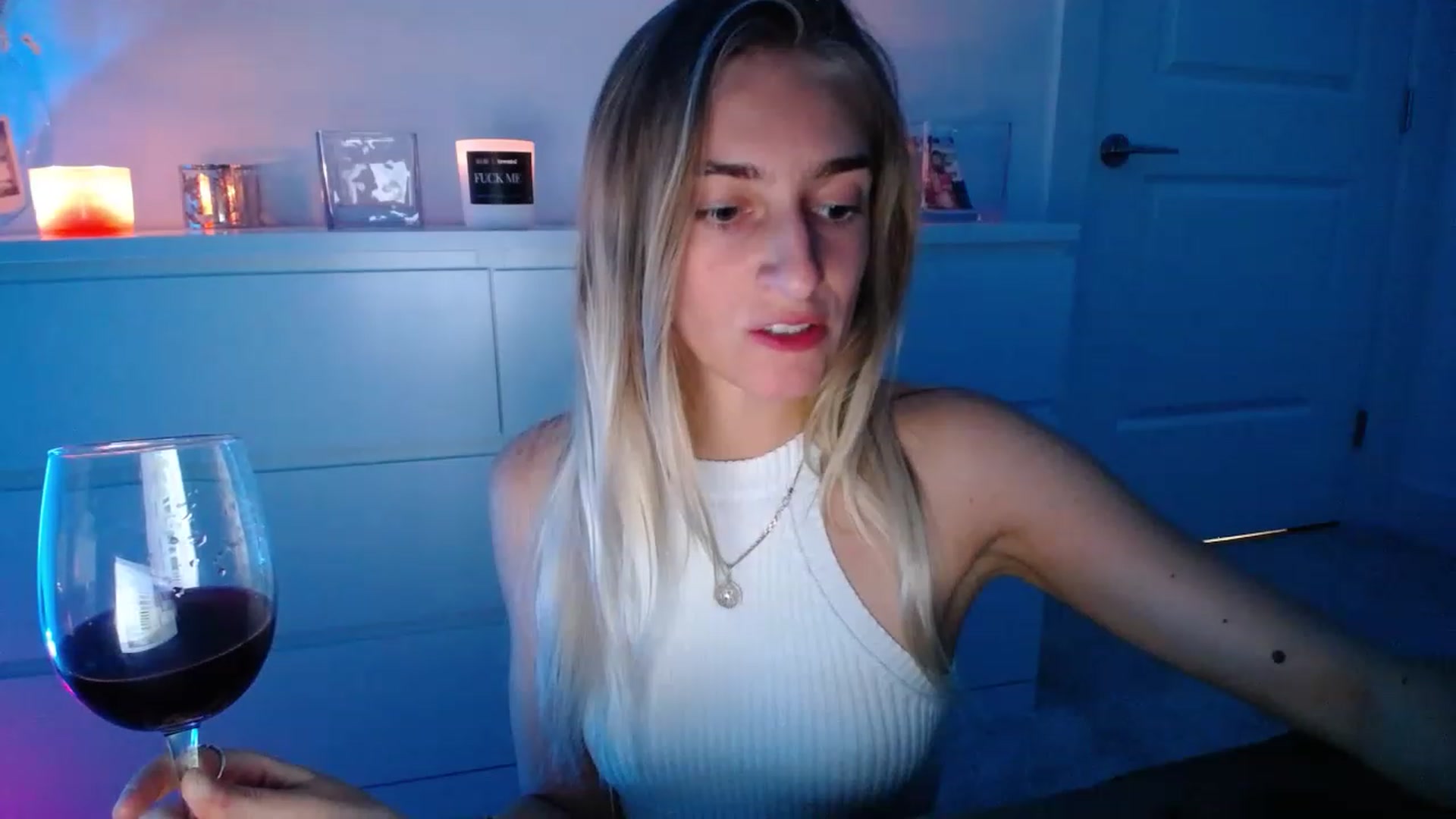 Gallery image thumbnail from Vodka_Queen's myfreecams stream on, 03/06/2023, 05:40 image 12 of 20