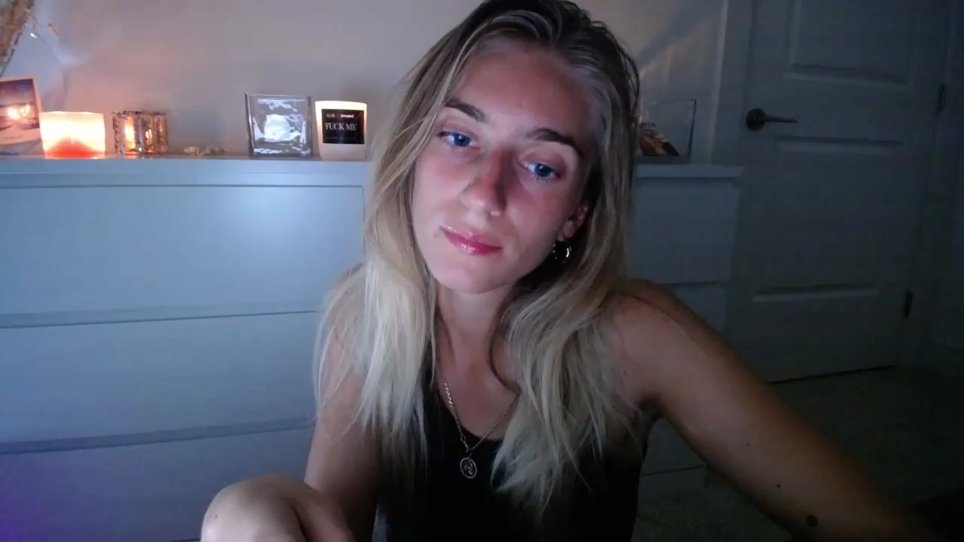 Gallery image thumbnail from Vodka_Queen's myfreecams stream on, 03/07/2023, 05:01 image 4 of 20