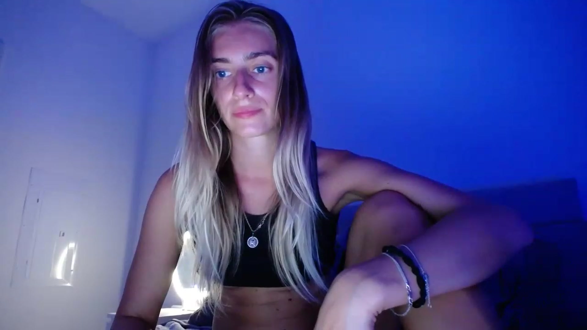 Gallery image thumbnail from Vodka_Queen's myfreecams stream on, 04/10/2023, 04:26 image 9 of 20