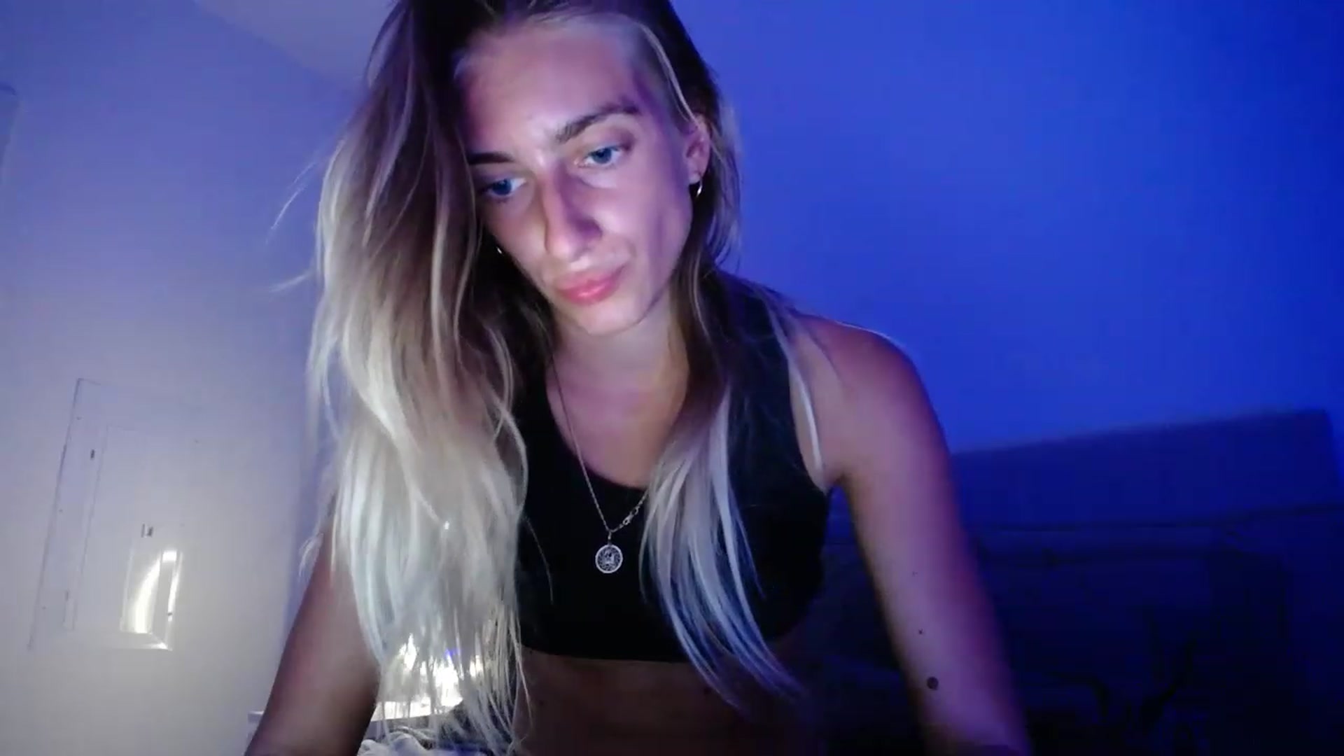 Gallery image thumbnail from Vodka_Queen's myfreecams stream on, 04/10/2023, 04:26 image 8 of 20