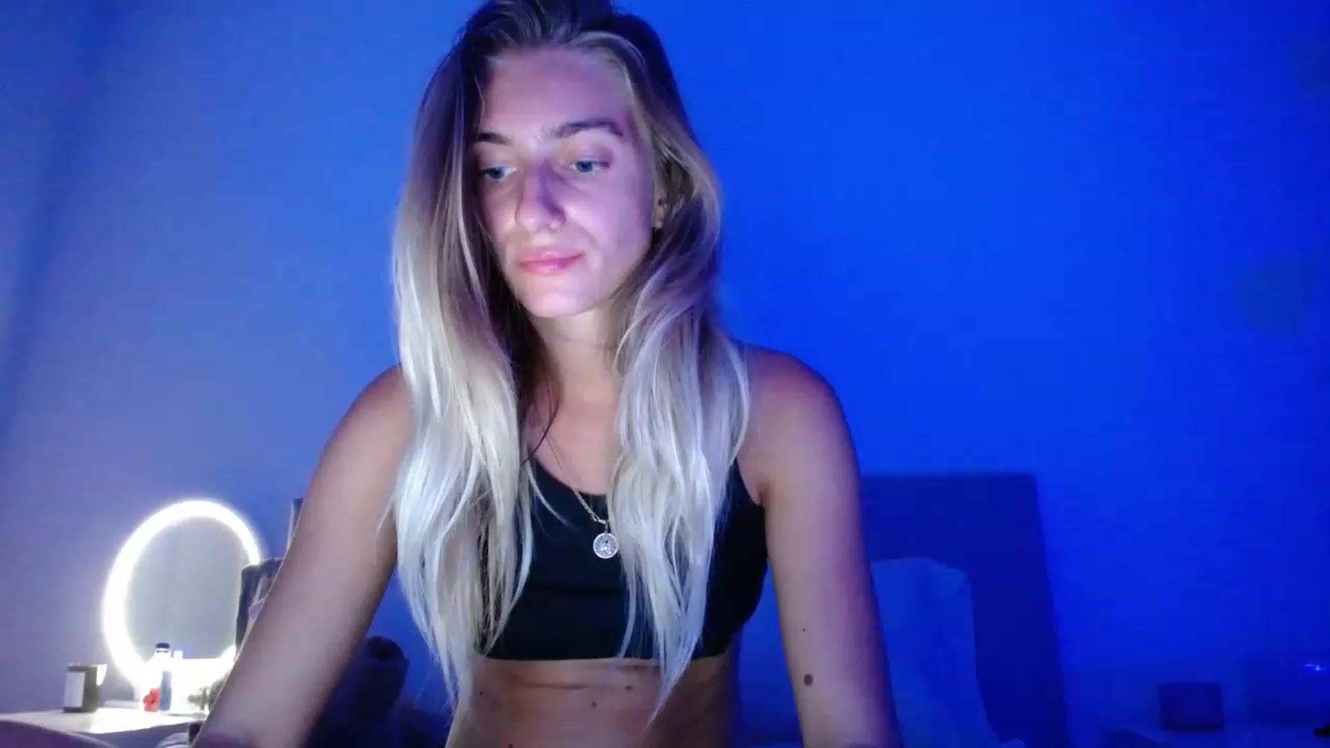 Gallery image thumbnail from Vodka_Queen's myfreecams stream on, 04/26/2023, 06:19 image 13 of 20