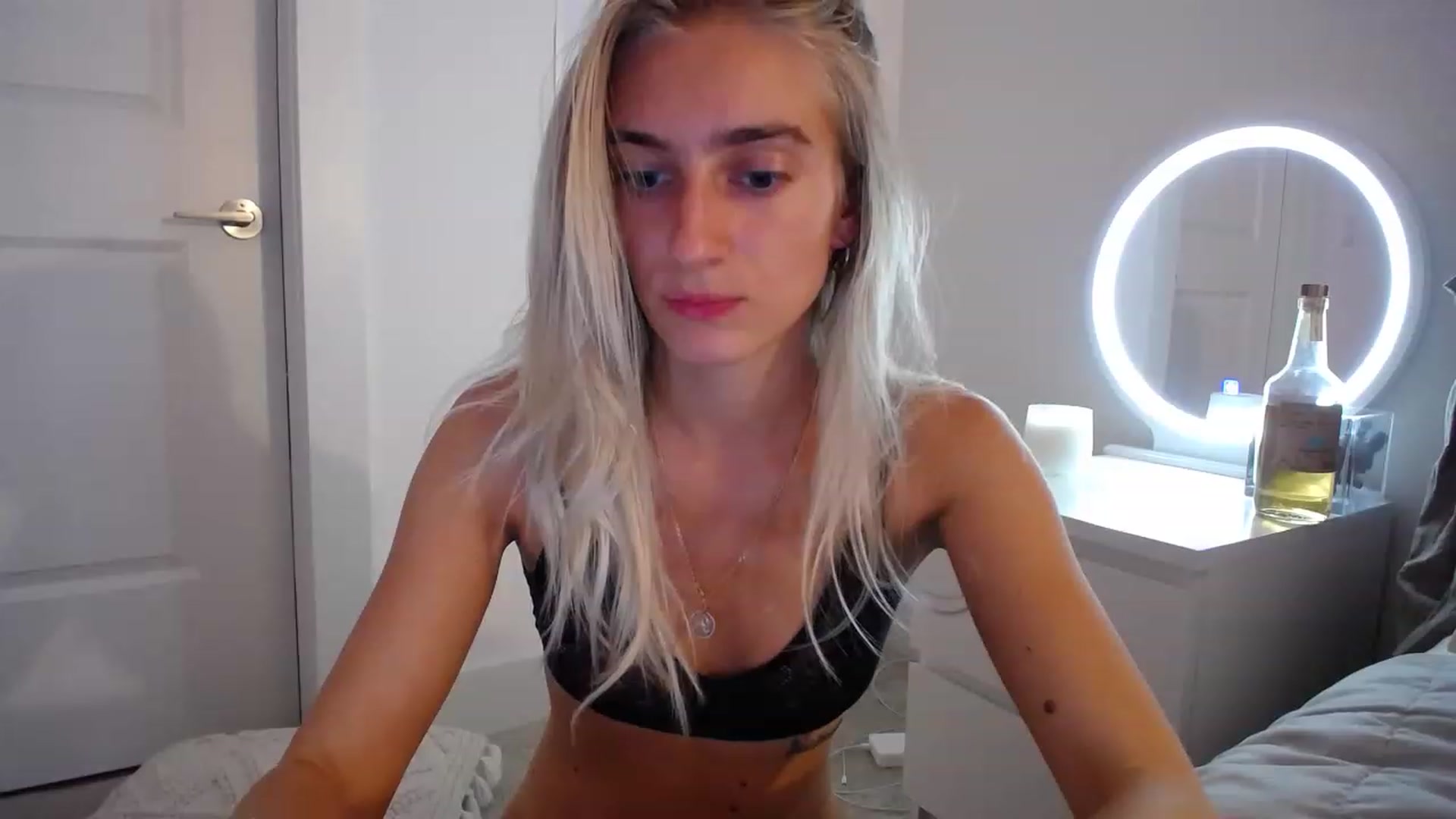 Gallery image thumbnail from Vodka_Queen's myfreecams stream on, 05/03/2023, 05:41 image 2 of 20