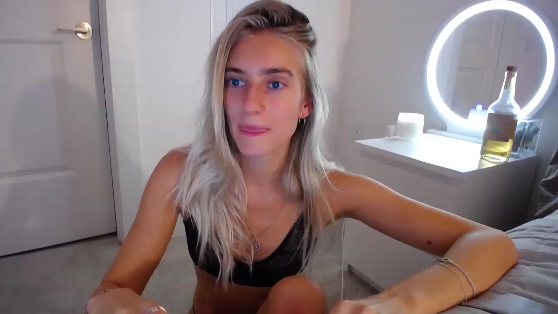 Gallery image thumbnail from Vodka_Queen's myfreecams stream on, 05/03/2023, 05:41 image 12 of 20
