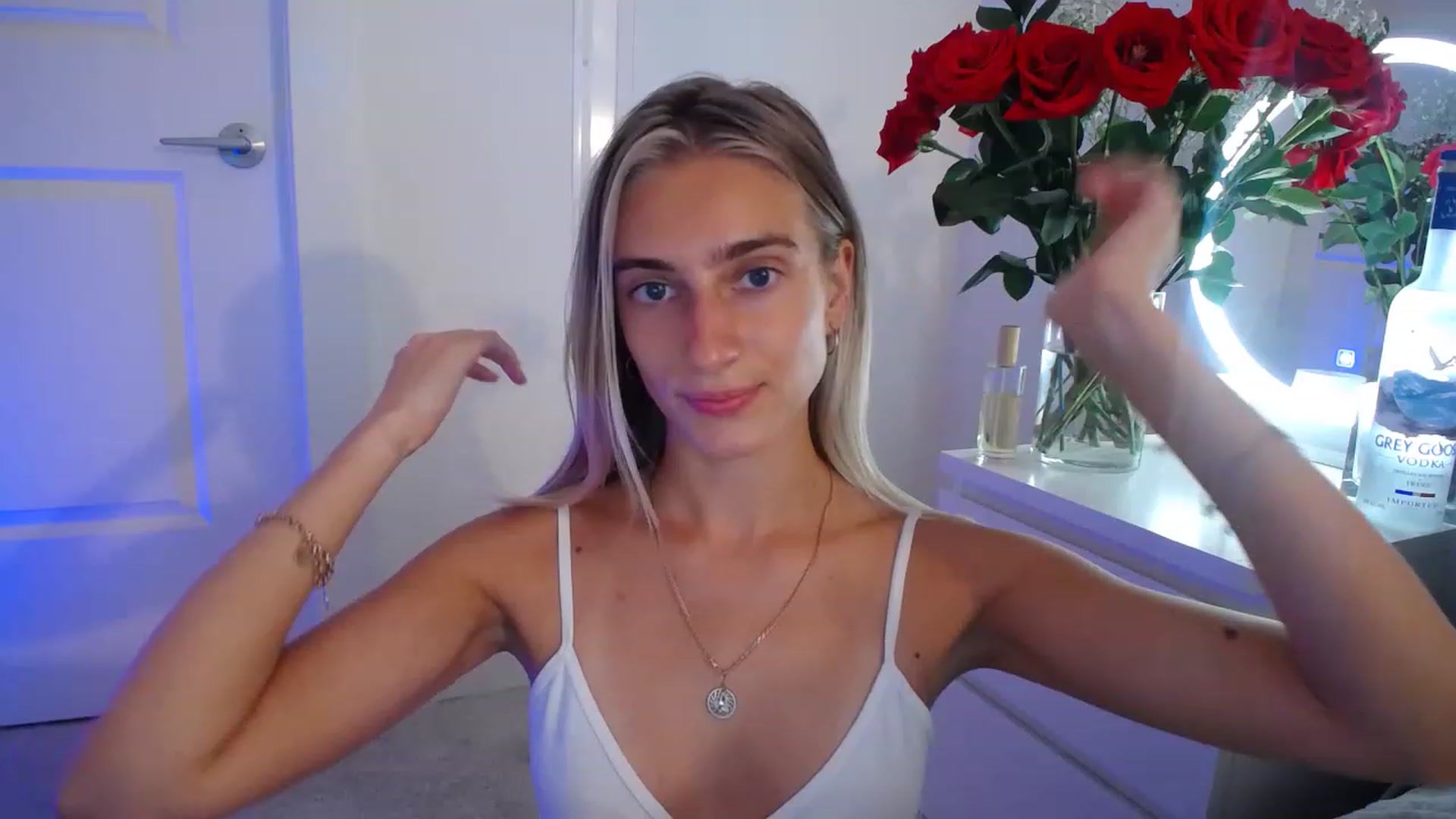 Gallery image thumbnail from Vodka_Queen's myfreecams stream on, 05/10/2023, 02:42 image 10 of 20