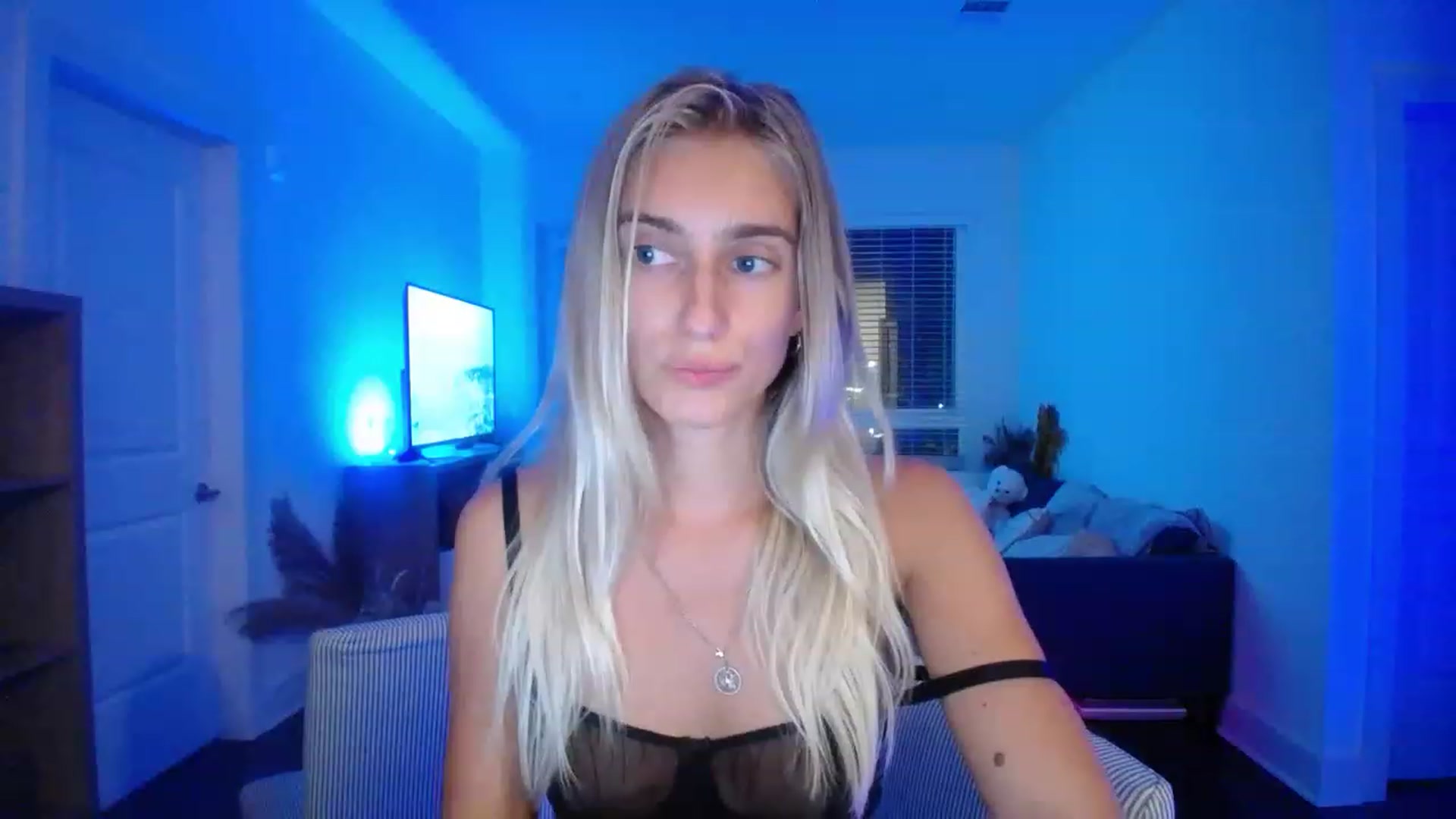 Gallery image thumbnail from Vodka_Queen's myfreecams stream on, 05/13/2023, 08:12 image 20 of 20