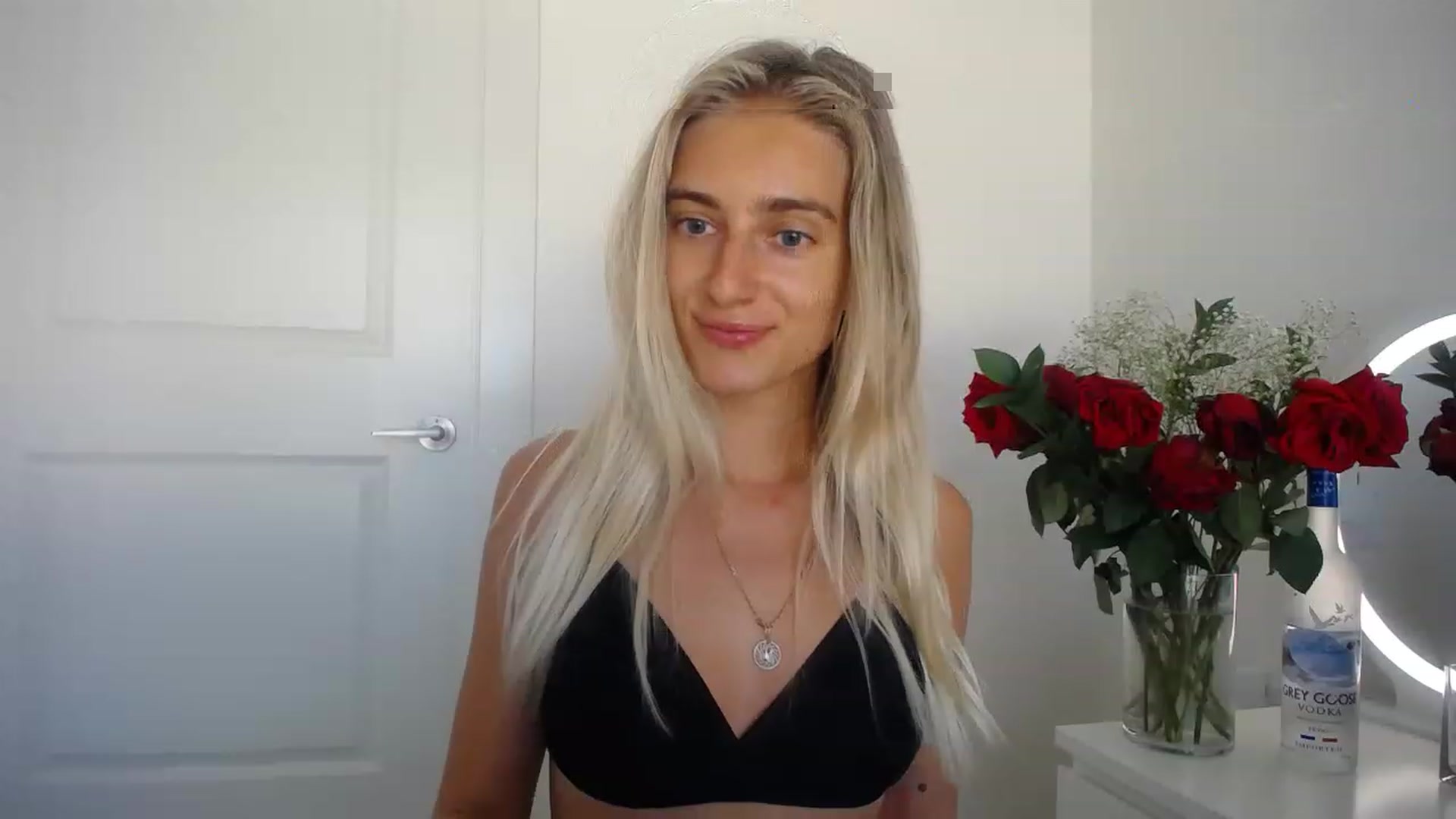 Gallery image thumbnail from Vodka_Queen's myfreecams stream on, 05/13/2023, 22:22 image 4 of 20