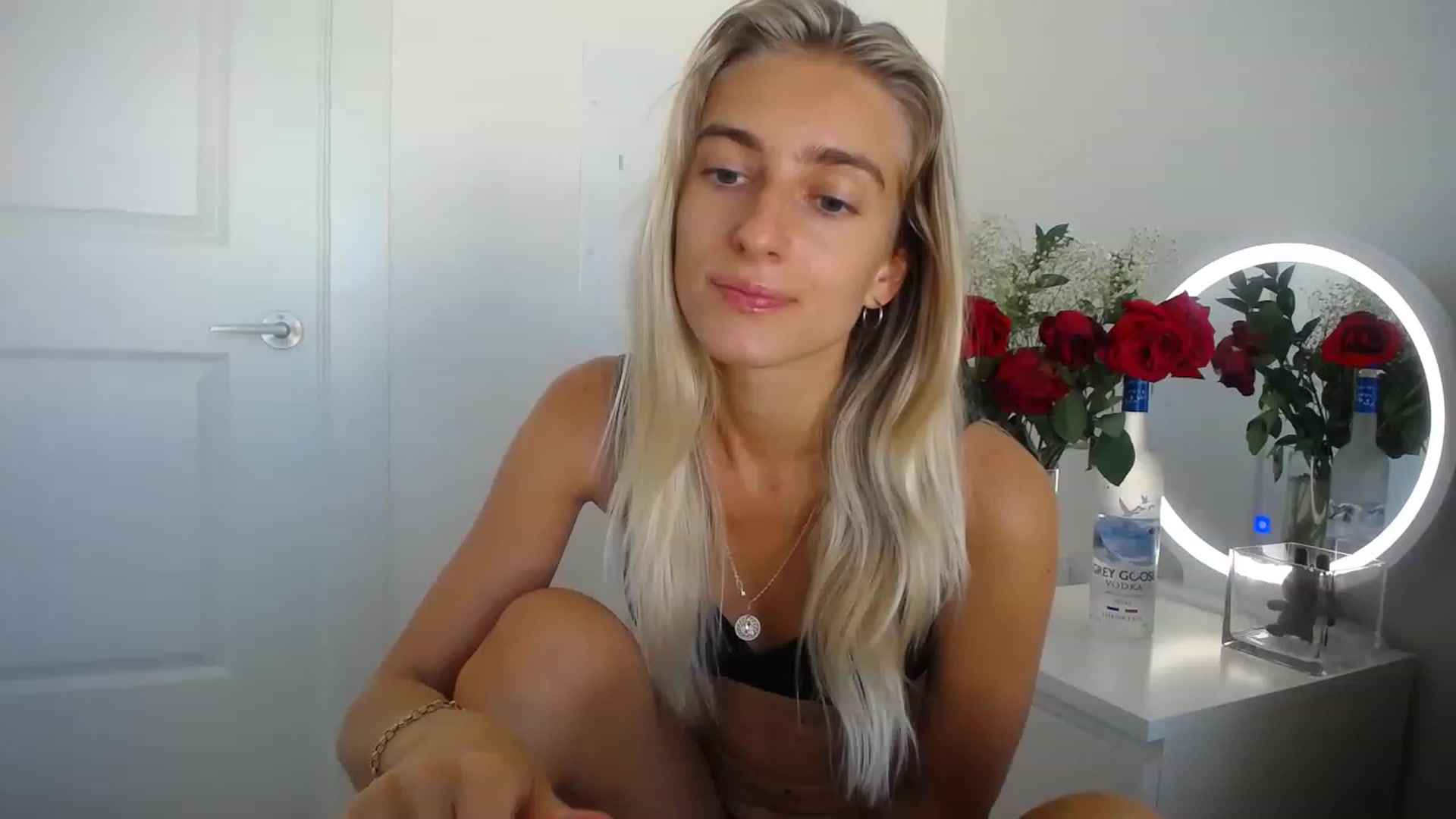 Gallery image thumbnail from Vodka_Queen's myfreecams stream on, 05/13/2023, 22:22 image 10 of 20
