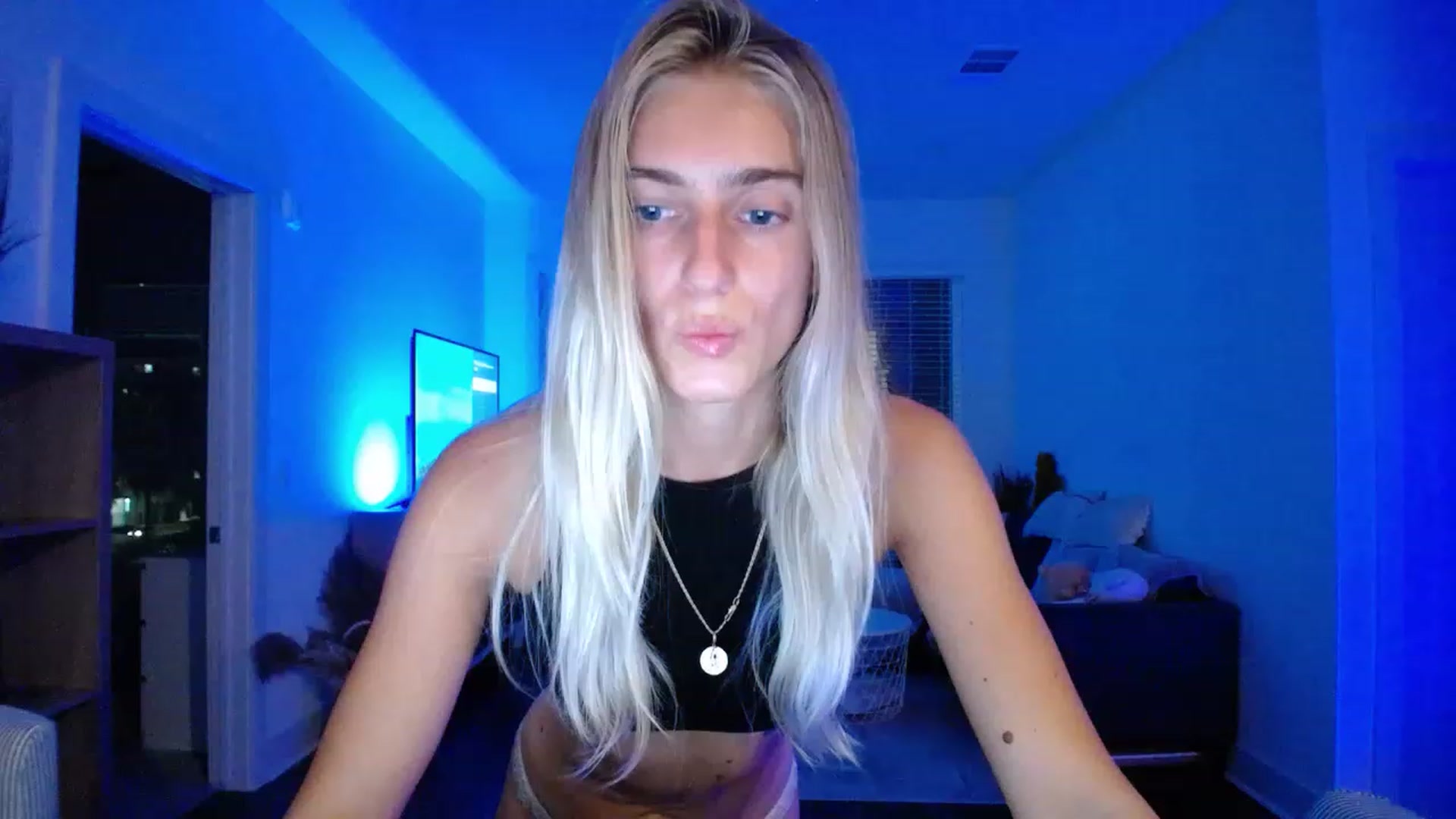 Gallery image thumbnail from Vodka_Queen's myfreecams stream on, 05/22/2023, 04:37 image 11 of 20