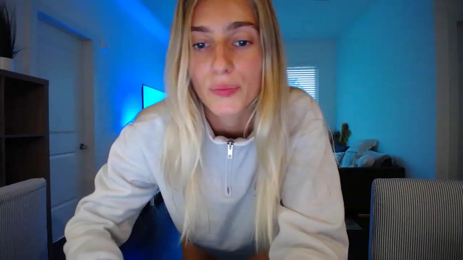 Gallery image thumbnail from Vodka_Queen's myfreecams stream on, 06/02/2023, 04:12 image 10 of 20