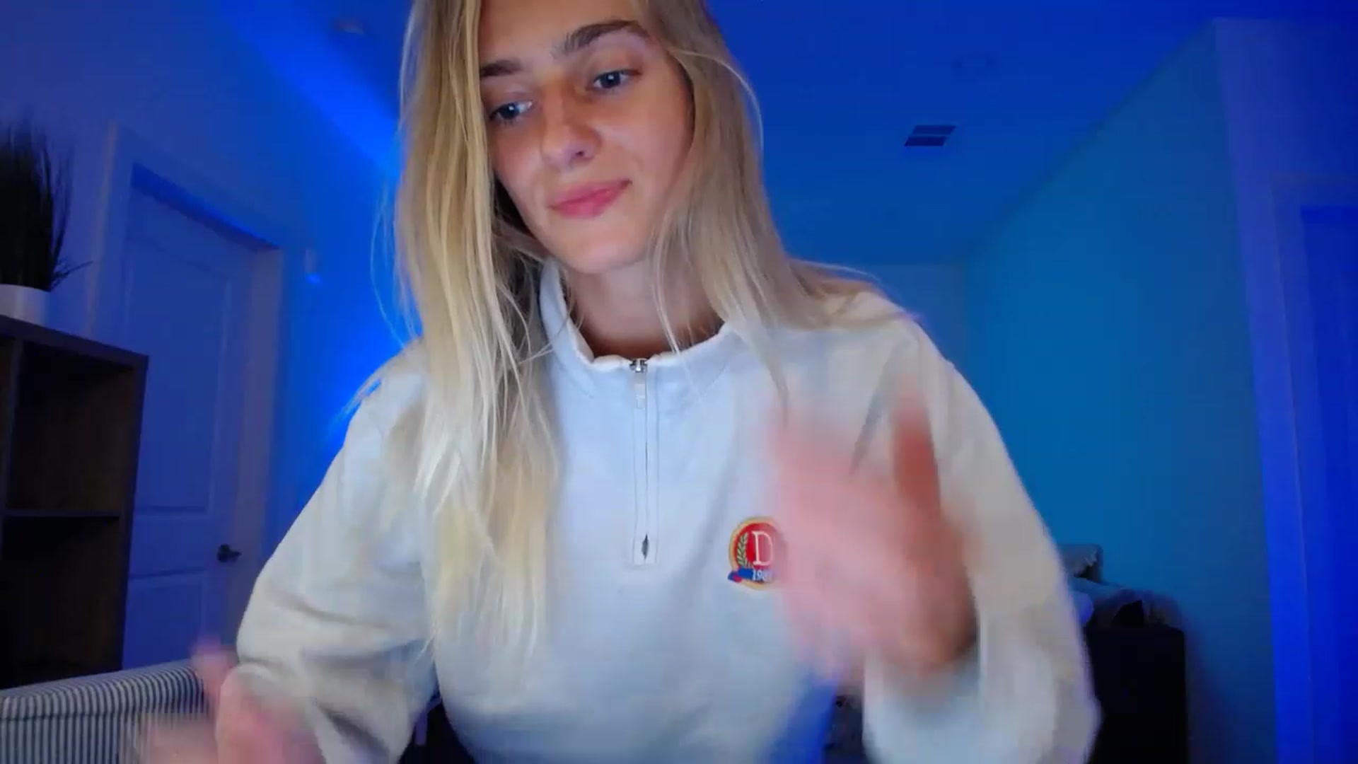 Gallery image thumbnail from Vodka_Queen's myfreecams stream on, 06/02/2023, 04:12 image 18 of 20