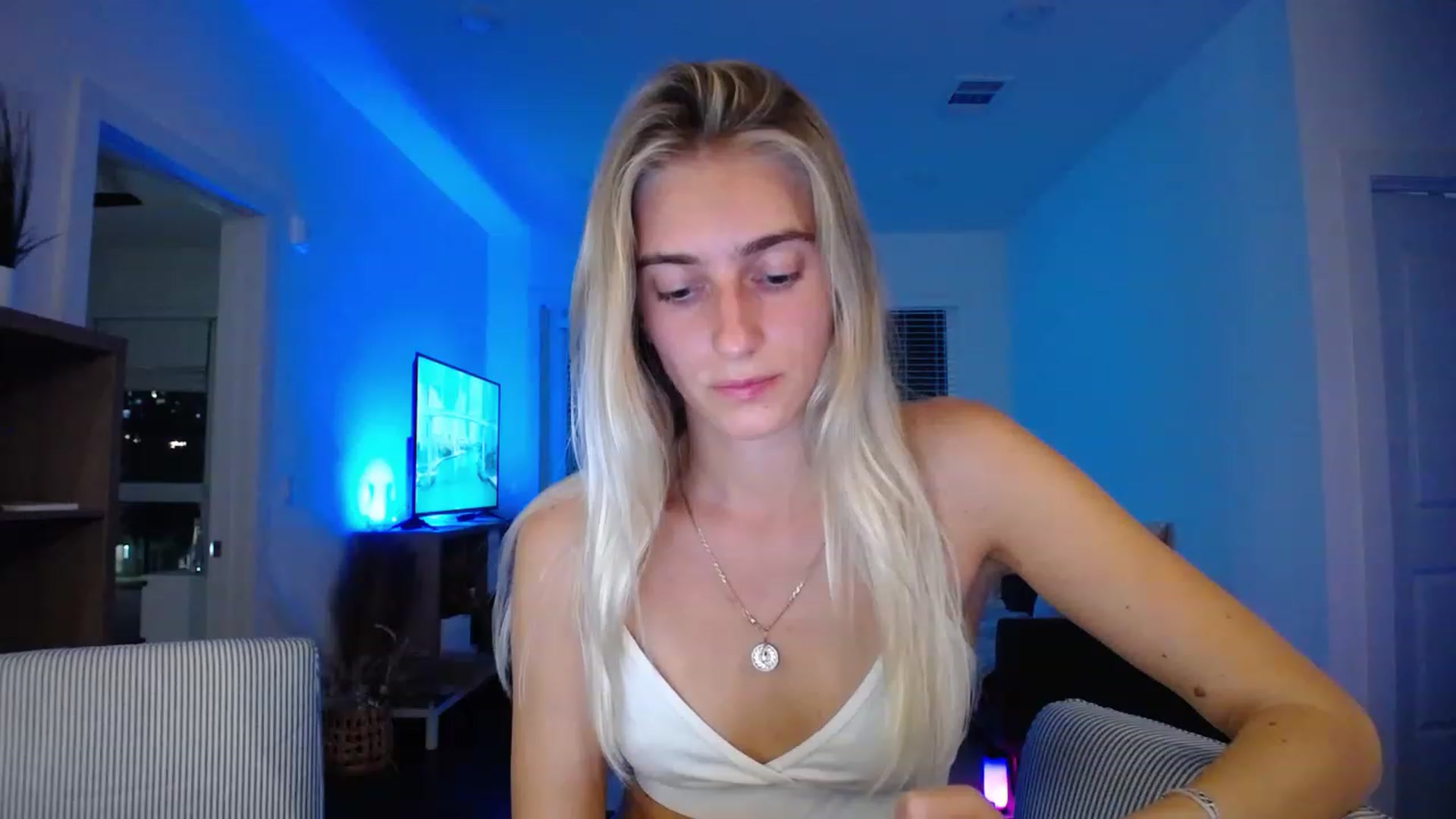 Gallery image thumbnail from Vodka_Queen's myfreecams stream on, 06/14/2023, 05:18 image 13 of 20