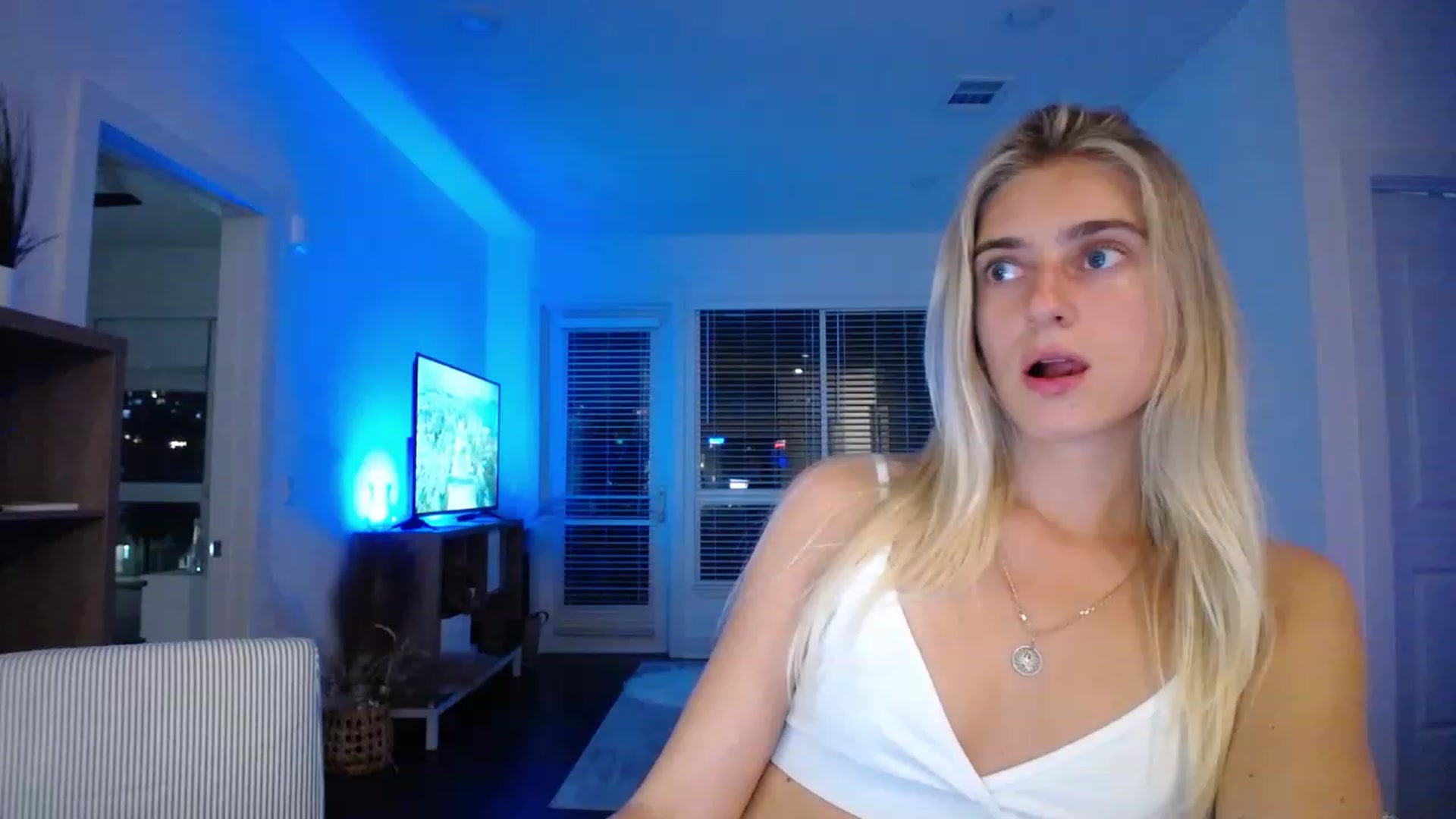 Gallery image thumbnail from Vodka_Queen's myfreecams stream on, 06/14/2023, 05:18 image 20 of 20