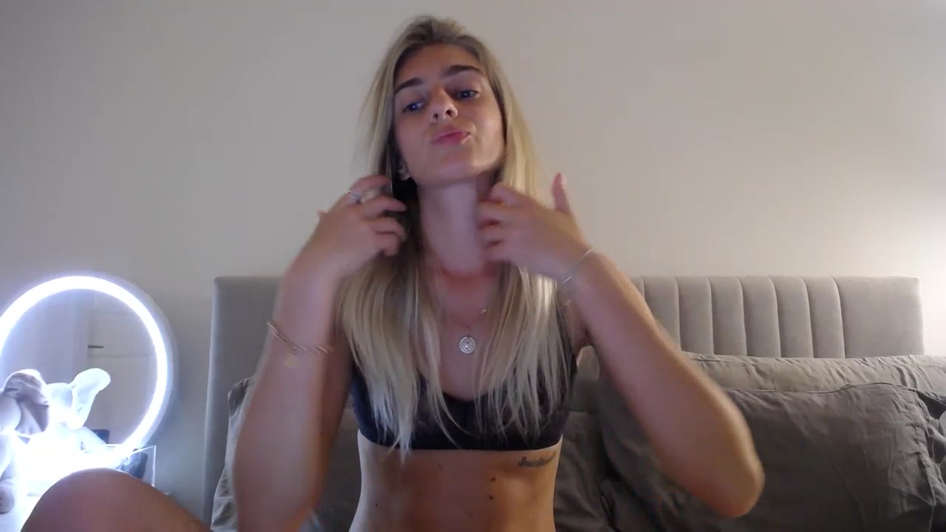 Gallery image thumbnail from Vodka_Queen's myfreecams stream on, 07/13/2023, 05:48 image 9 of 20