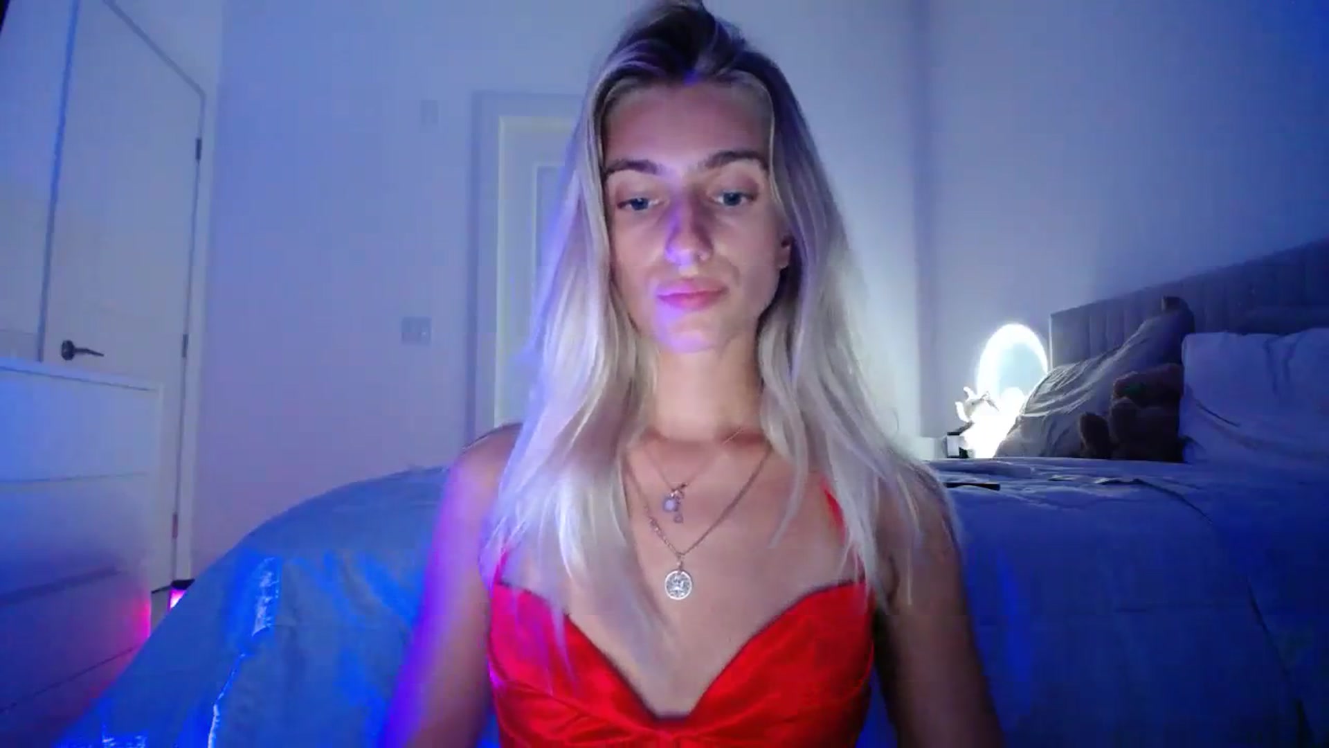 Gallery image thumbnail from Vodka_Queen's myfreecams stream on, 08/18/2023, 04:57 image 18 of 20