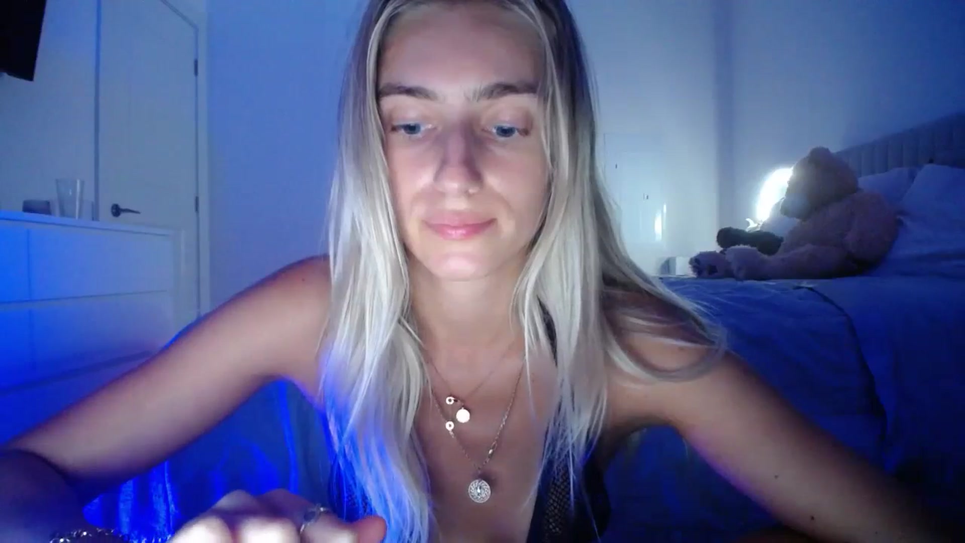 Gallery image thumbnail from Vodka_Queen's myfreecams stream on, 08/24/2023, 03:18 image 20 of 20