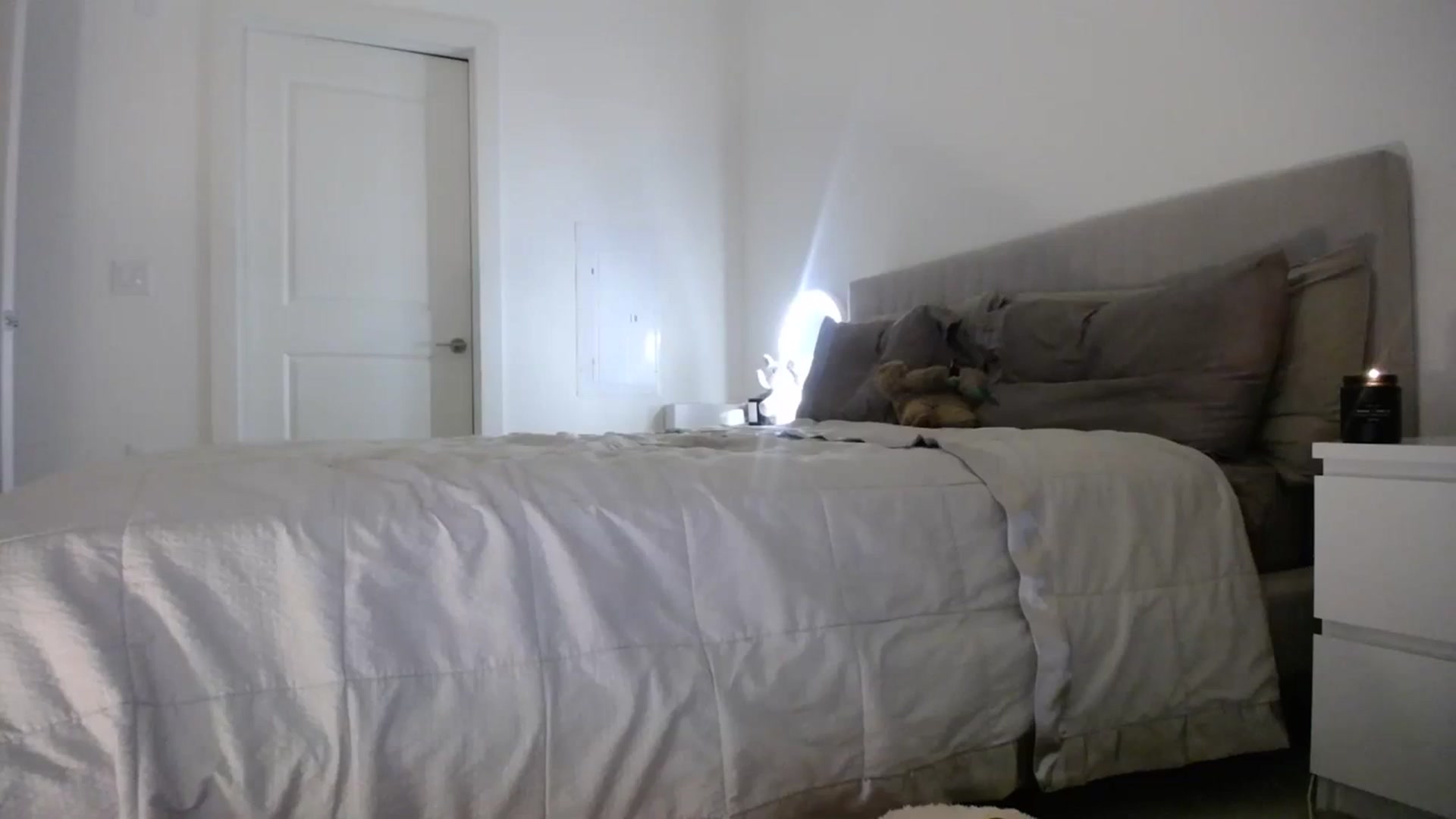 Gallery image thumbnail from Vodka_Queen's myfreecams stream on, 09/15/2023, 04:24 image 13 of 20