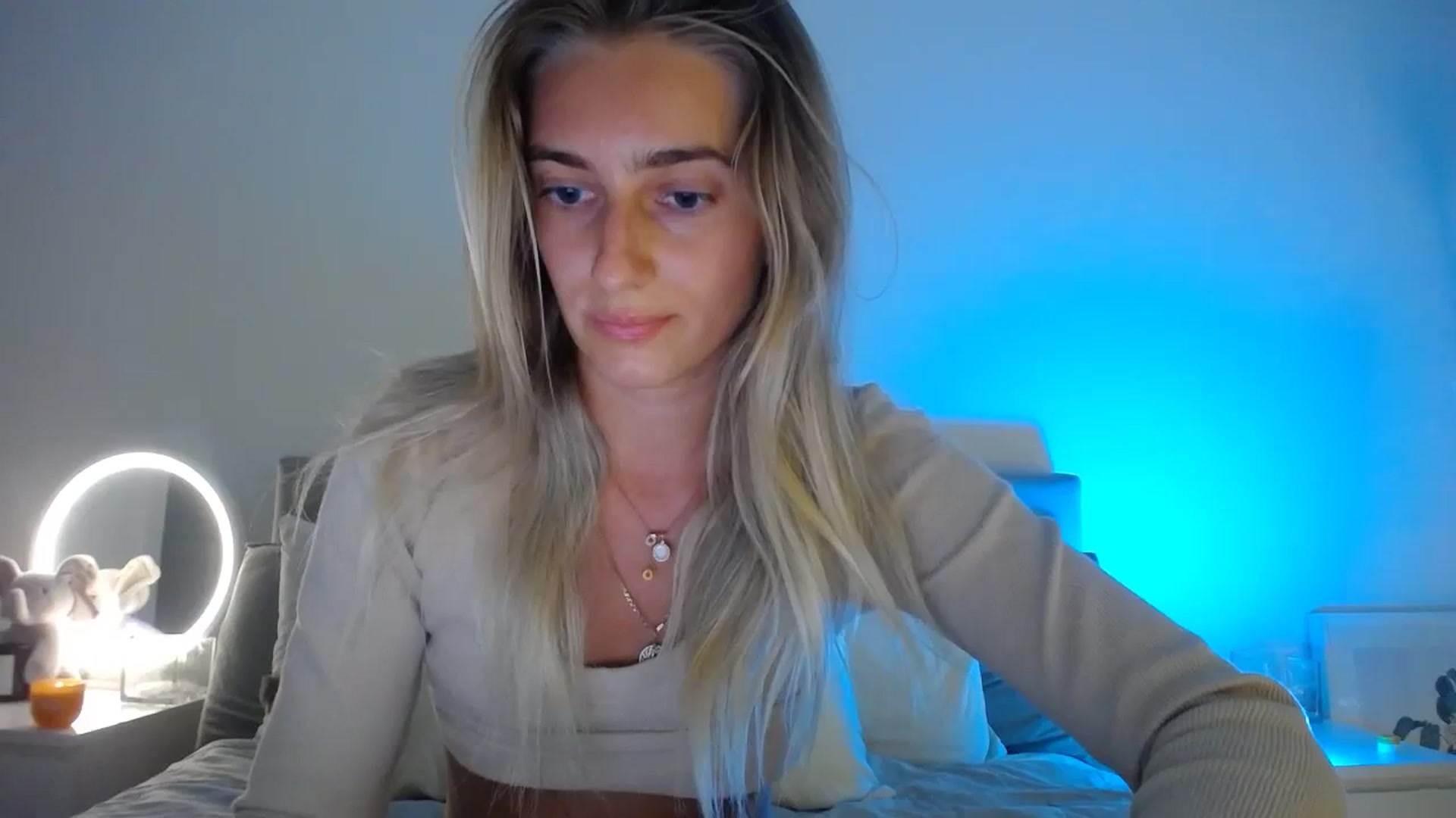 Gallery image thumbnail from Vodka_Queen's myfreecams stream on, 11/05/2023, 02:33 image 18 of 20