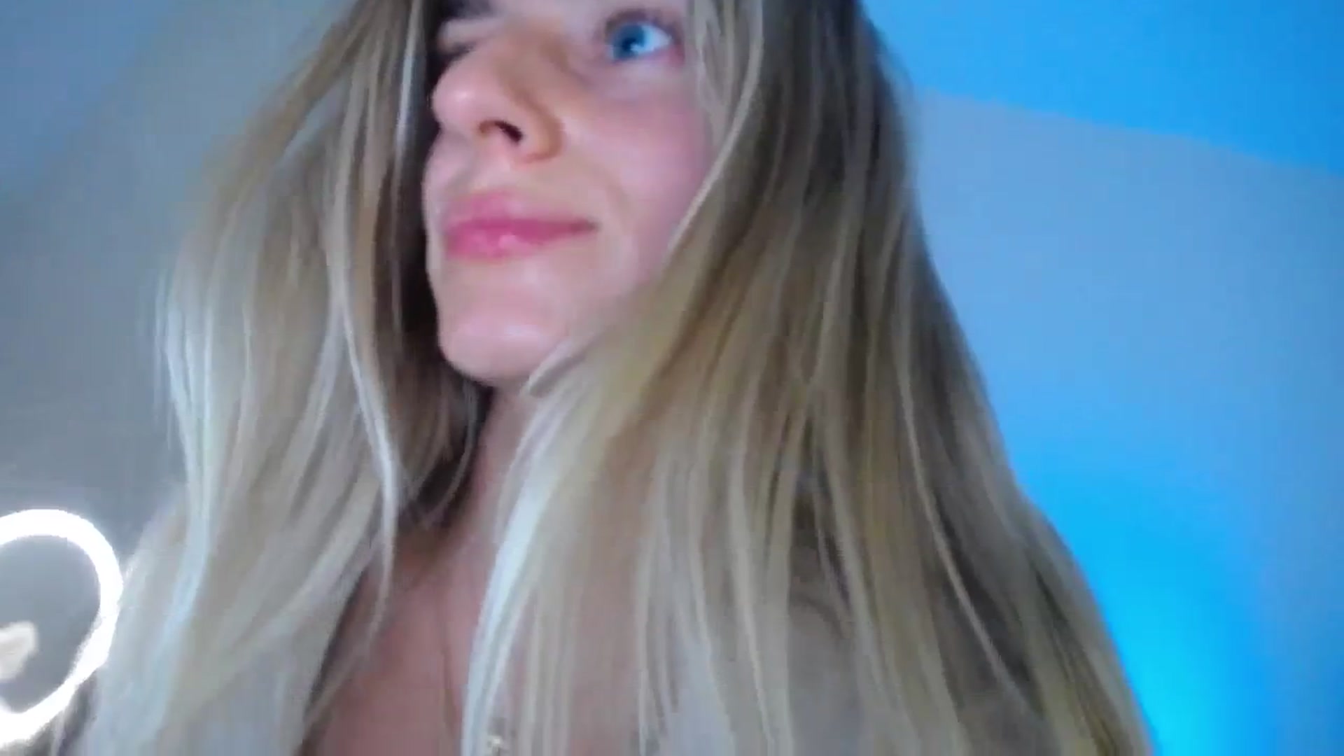 Gallery image thumbnail from Vodka_Queen's myfreecams stream on, 11/05/2023, 05:10 image 8 of 20