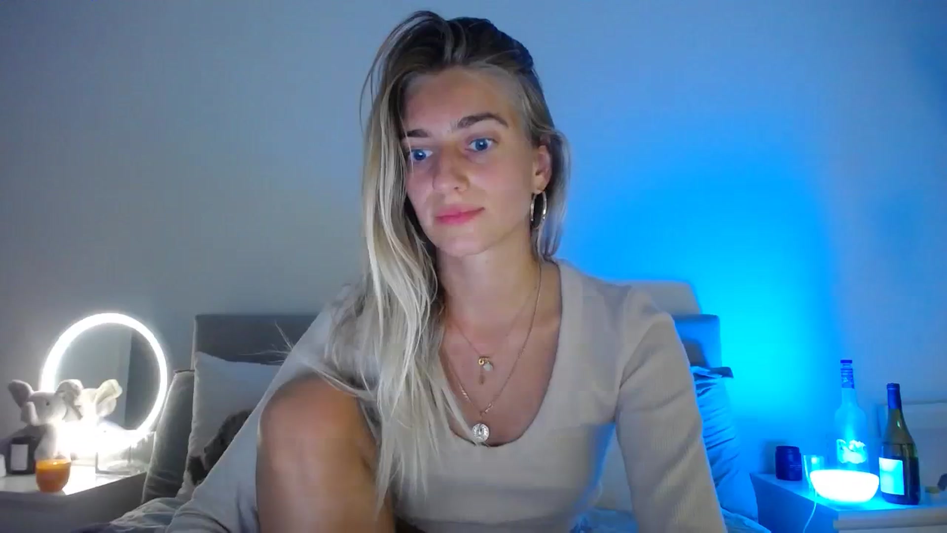 Gallery image thumbnail from Vodka_Queen's myfreecams stream on, 11/05/2023, 05:10 image 7 of 20
