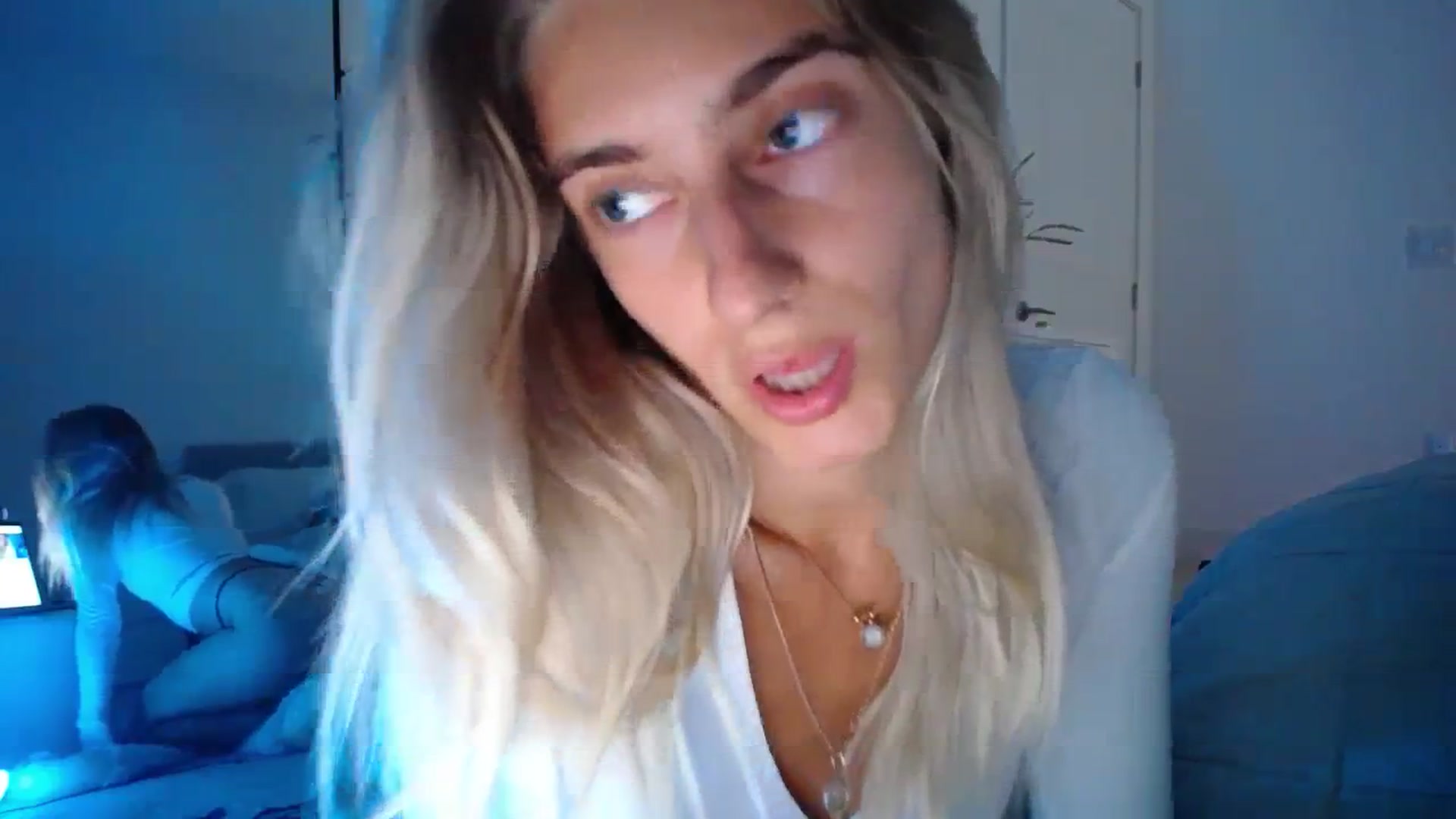 Gallery image thumbnail from Vodka_Queen's myfreecams stream on, 11/10/2023, 06:24 image 2 of 20