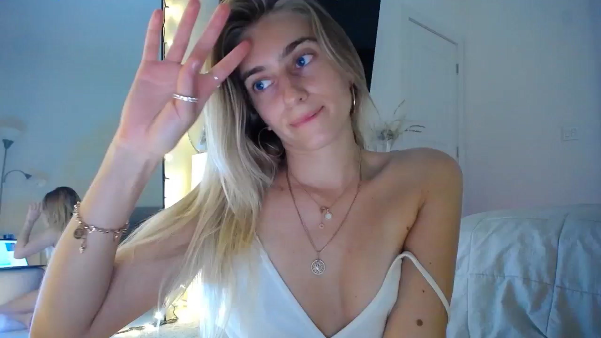 Gallery image thumbnail from Vodka_Queen's myfreecams stream on, 02/01/2024, 05:37 image 11 of 20