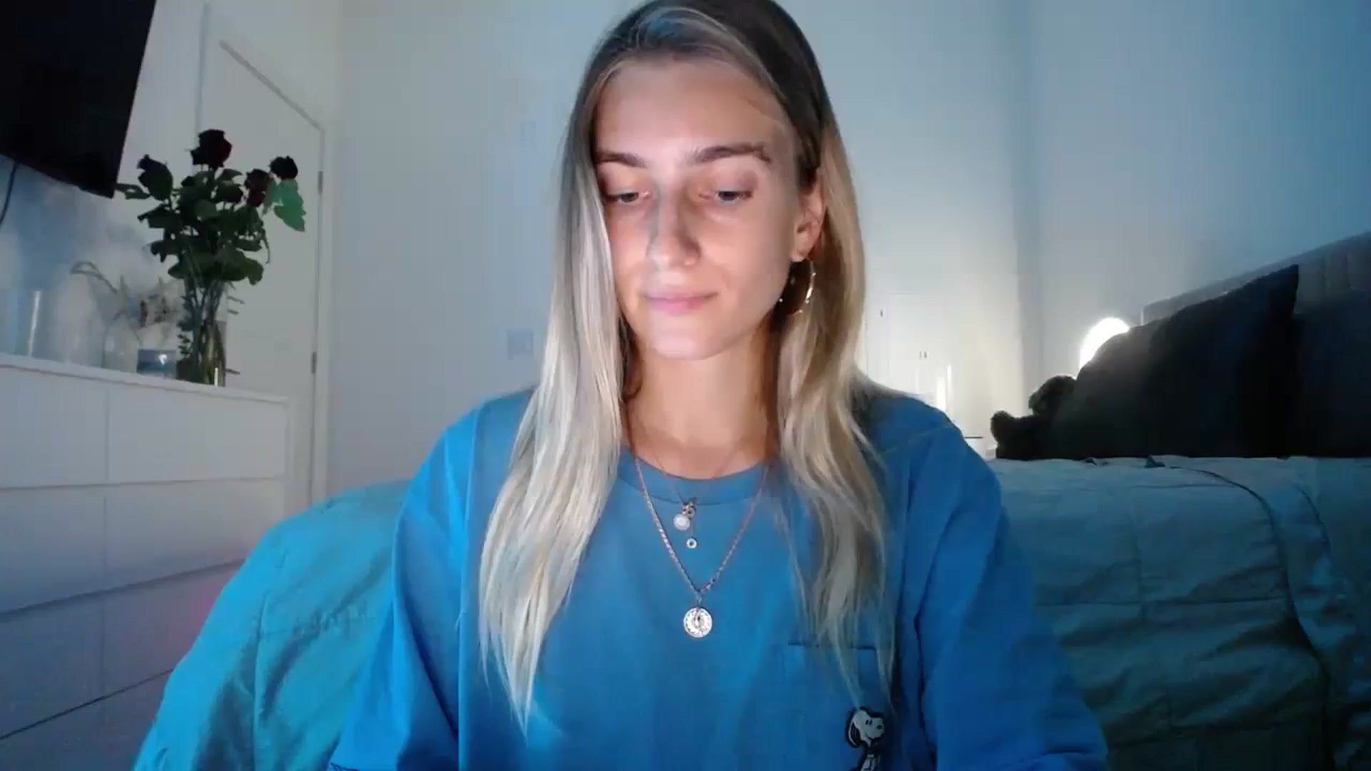 Gallery image thumbnail from Vodka_Queen's myfreecams stream on, 02/21/2024, 02:30 image 20 of 20
