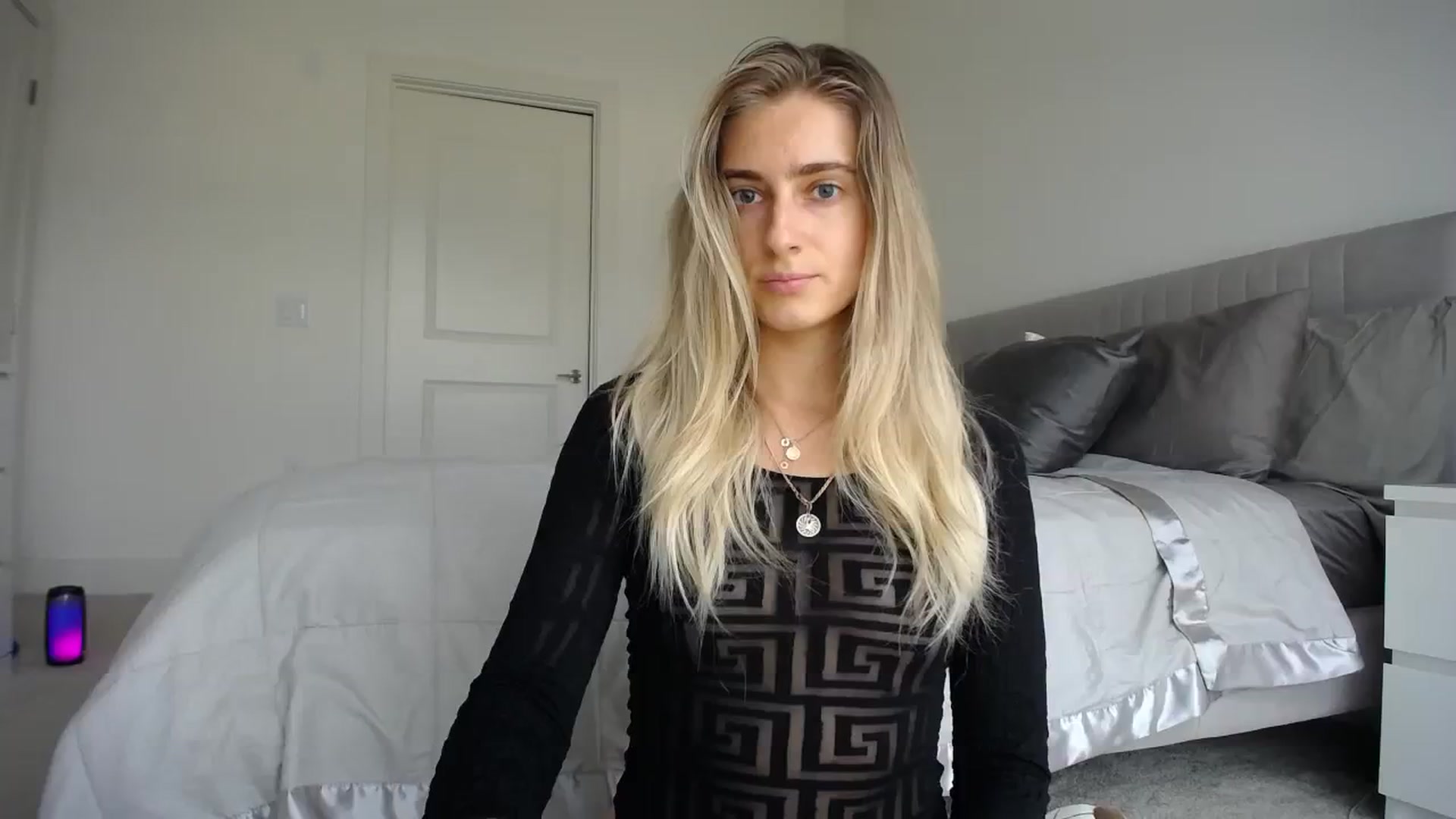Gallery image thumbnail from Vodka_Queen's myfreecams stream on, 03/01/2024, 24:01 image 10 of 20