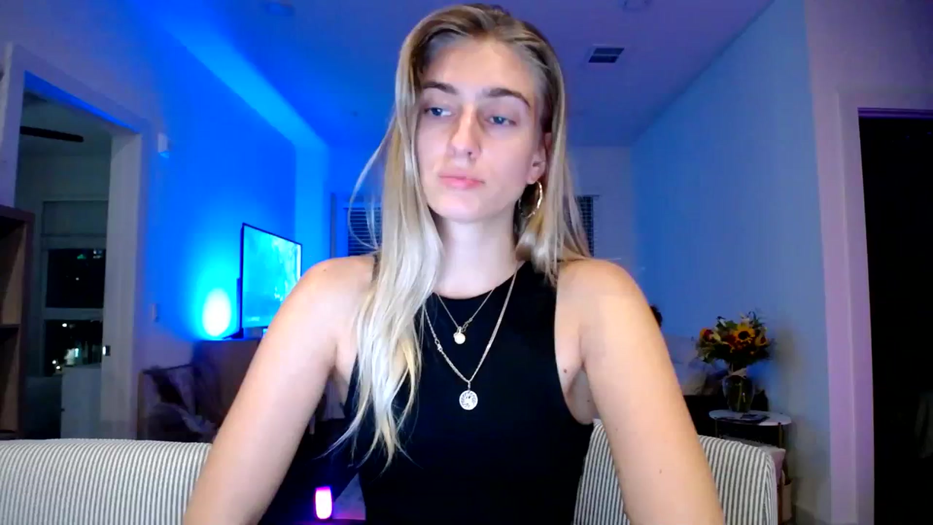 Gallery image thumbnail from Vodka_Queen's myfreecams stream on, 03/04/2024, 03:20 image 20 of 20