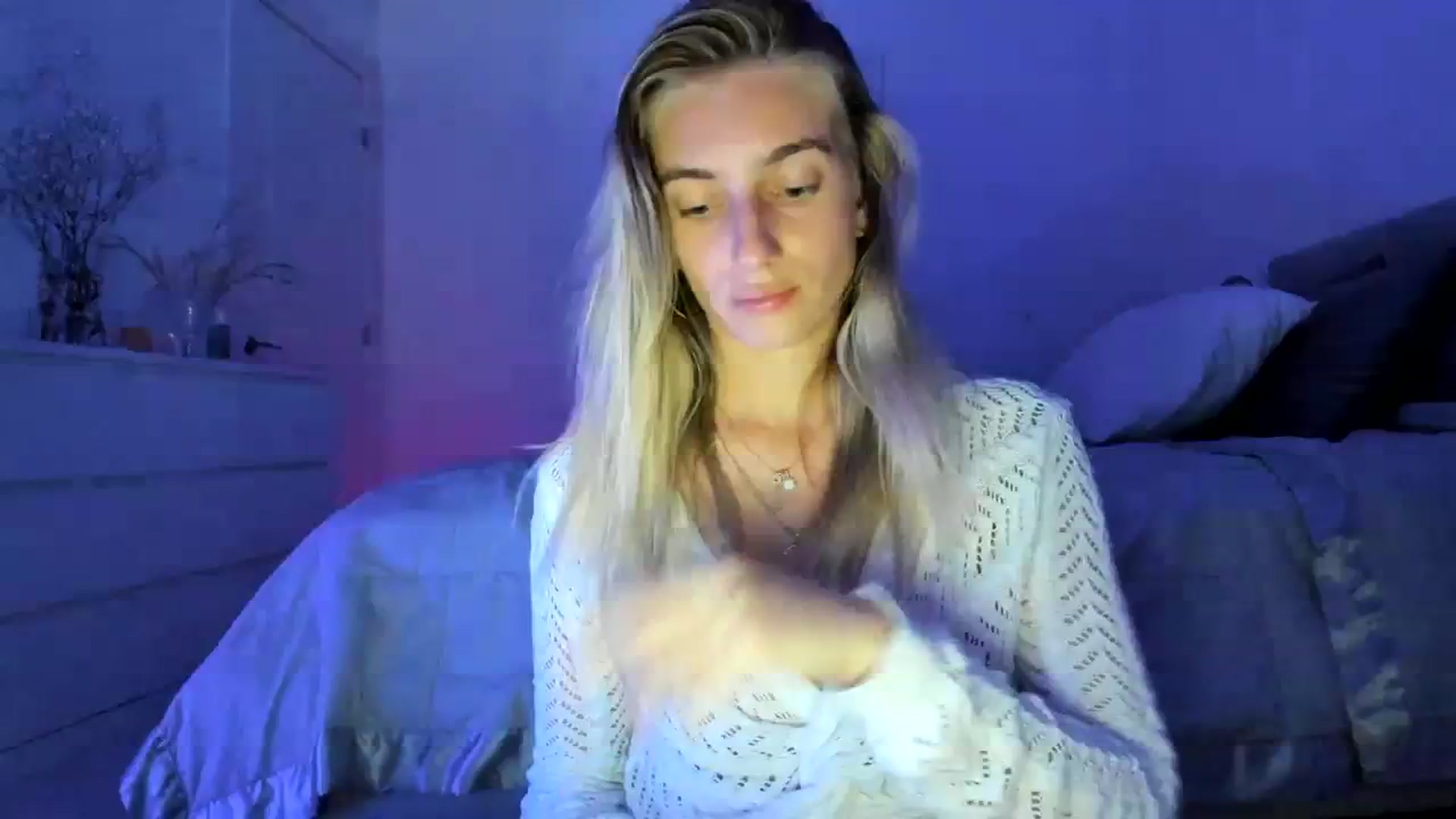 Gallery image thumbnail from Vodka_Queen's myfreecams stream on, 03/28/2024, 03:16 image 20 of 20